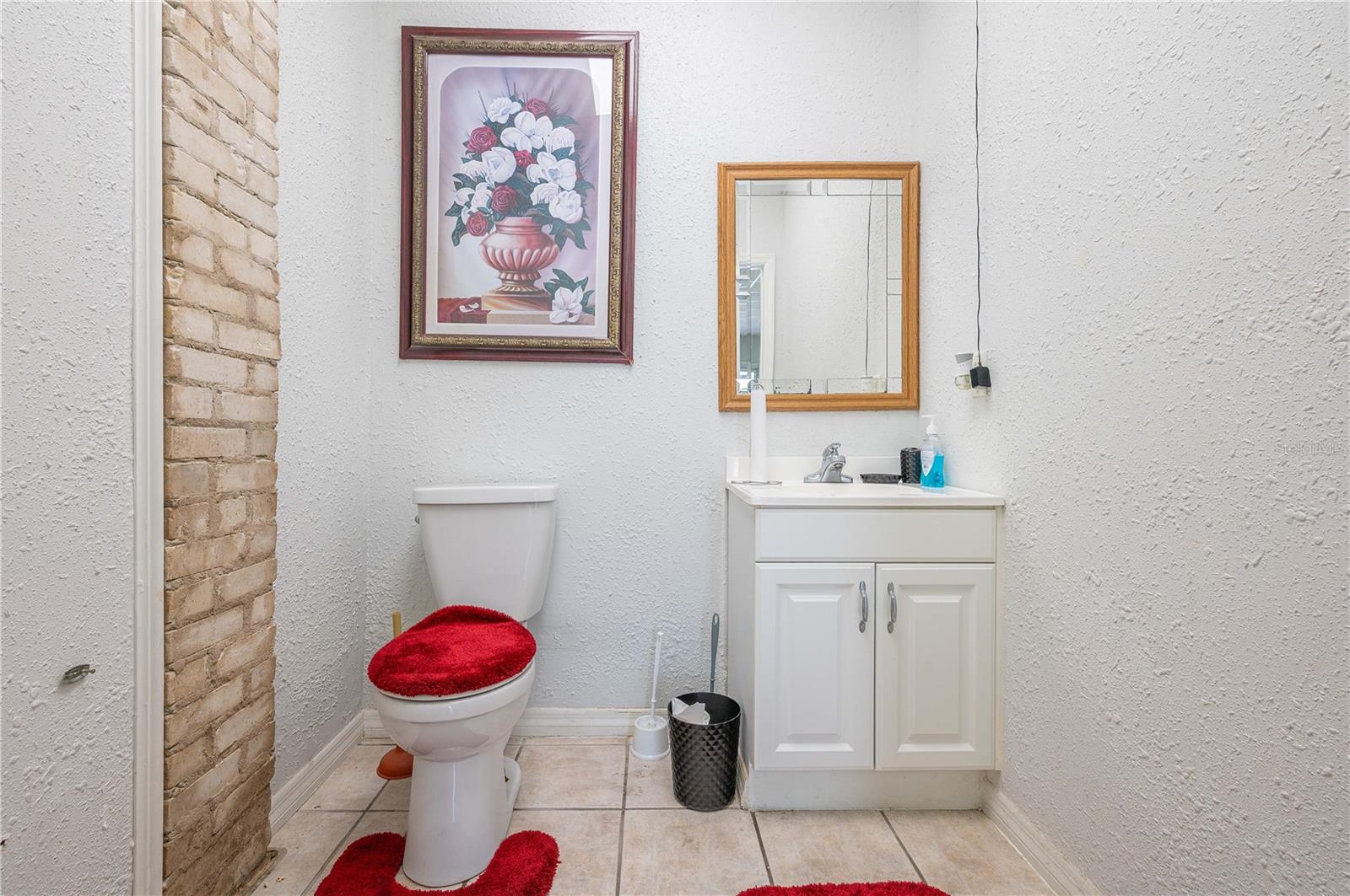 Image 12 of 26 For 242 Scenic Highway