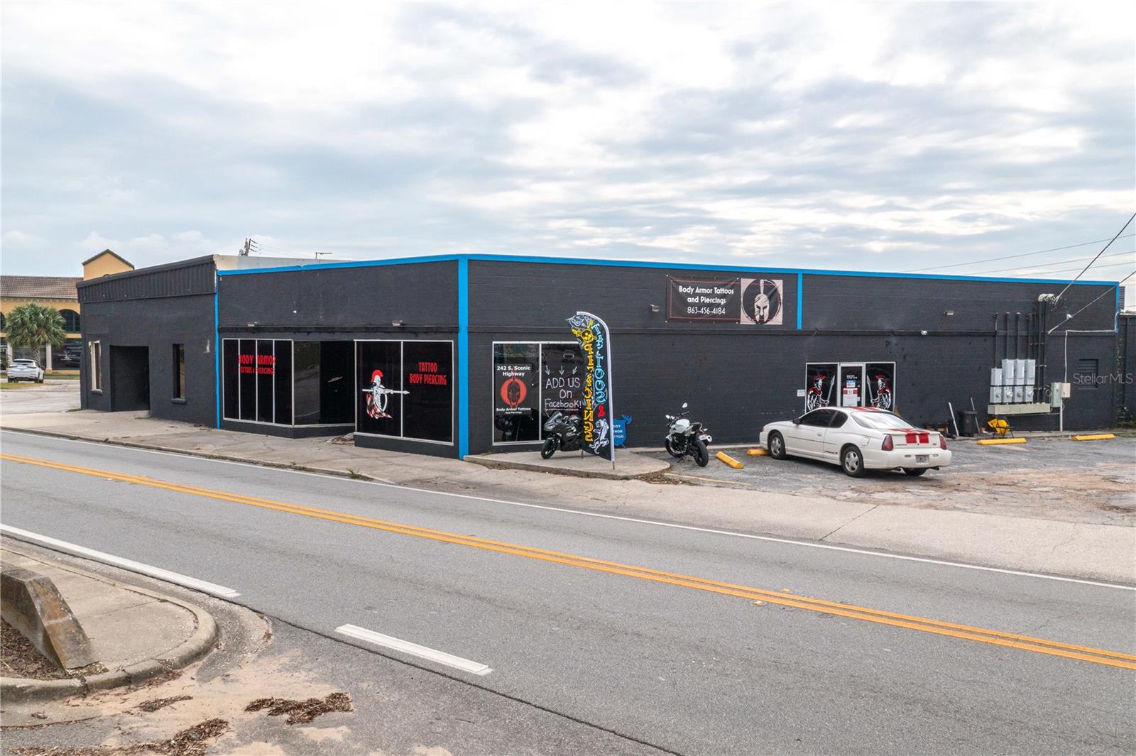 Image 4 of 26 For 242 Scenic Highway