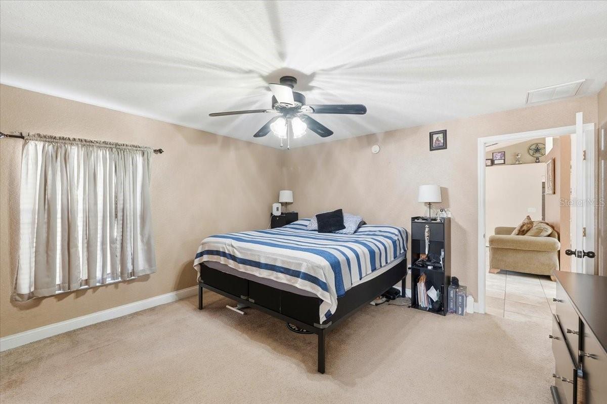 Image 13 of 35 For 1211 Lake Loop