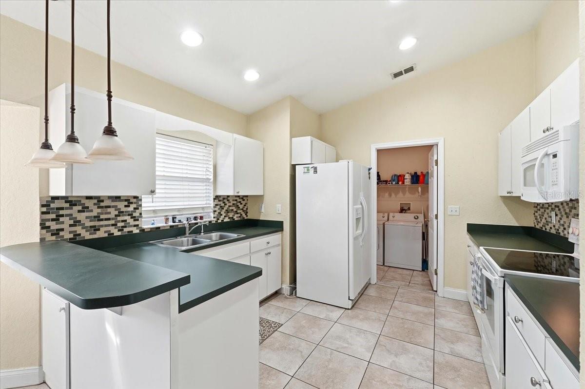 Image 8 of 35 For 1211 Lake Loop