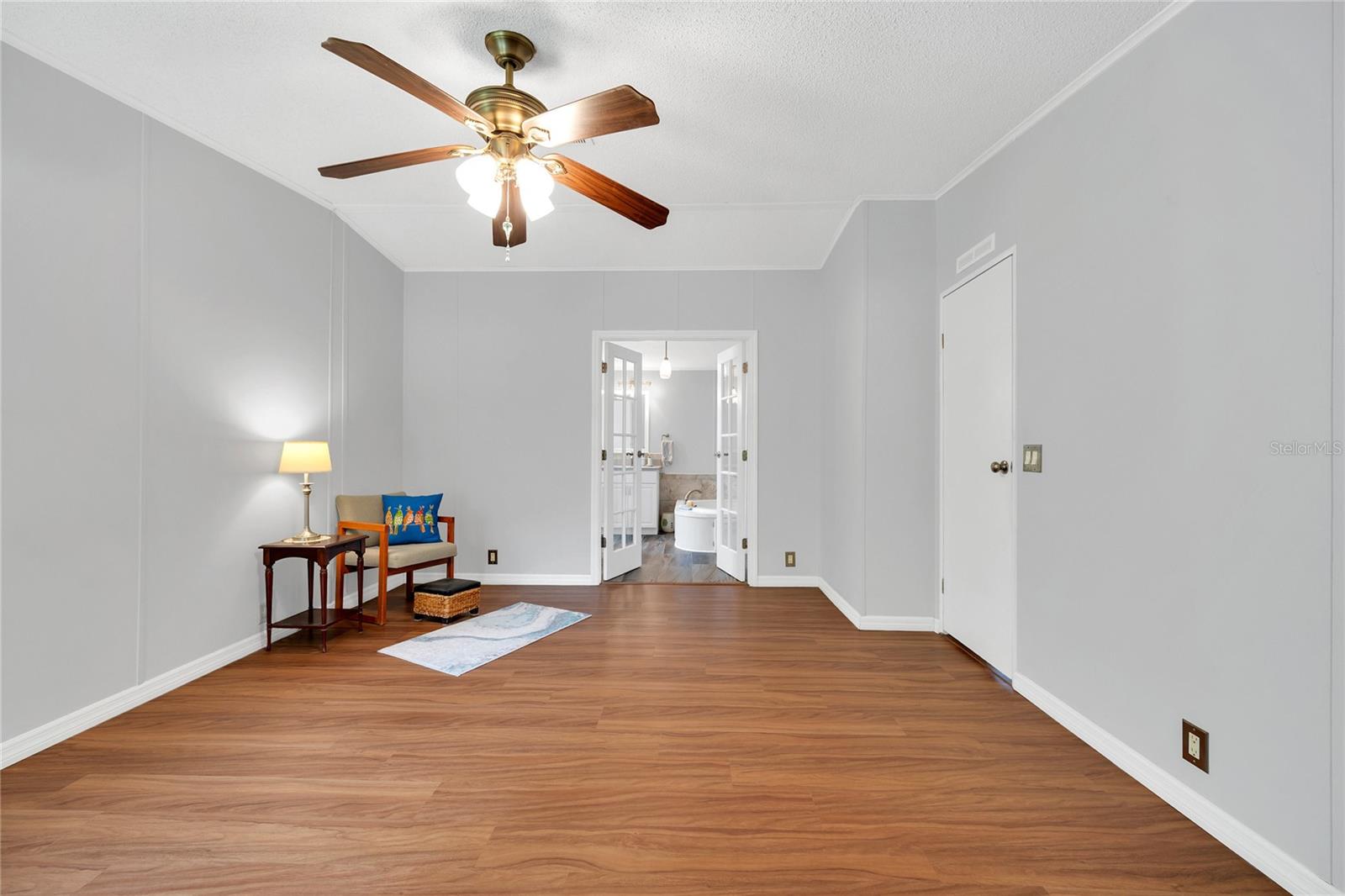 Image 14 of 36 For 5663 Cherry Tree Lane