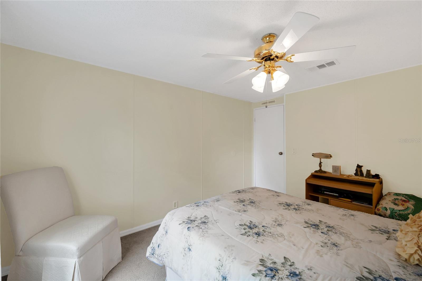 Image 19 of 36 For 5663 Cherry Tree Lane