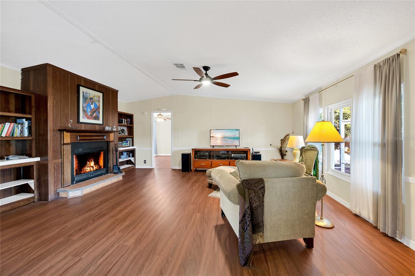 Image 5 of 36 For 5663 Cherry Tree Lane