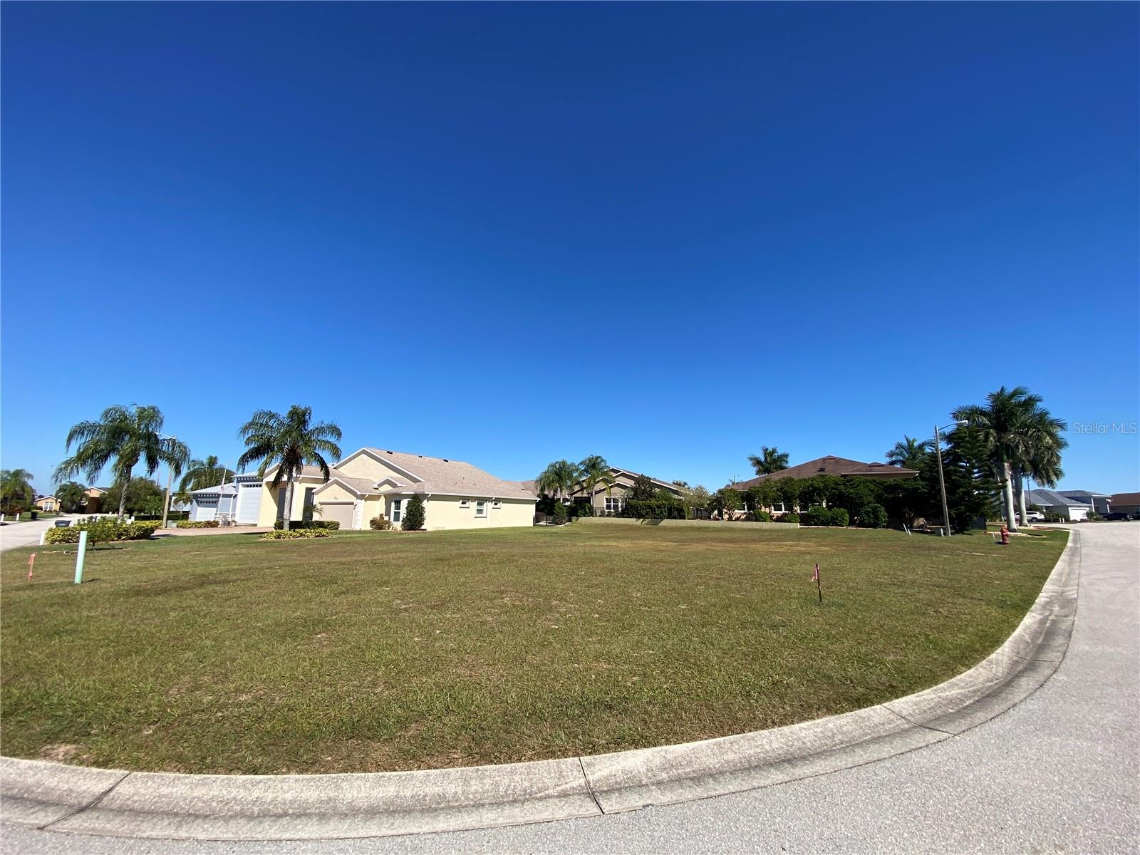 Image 4 of 4 For Home Coming Way