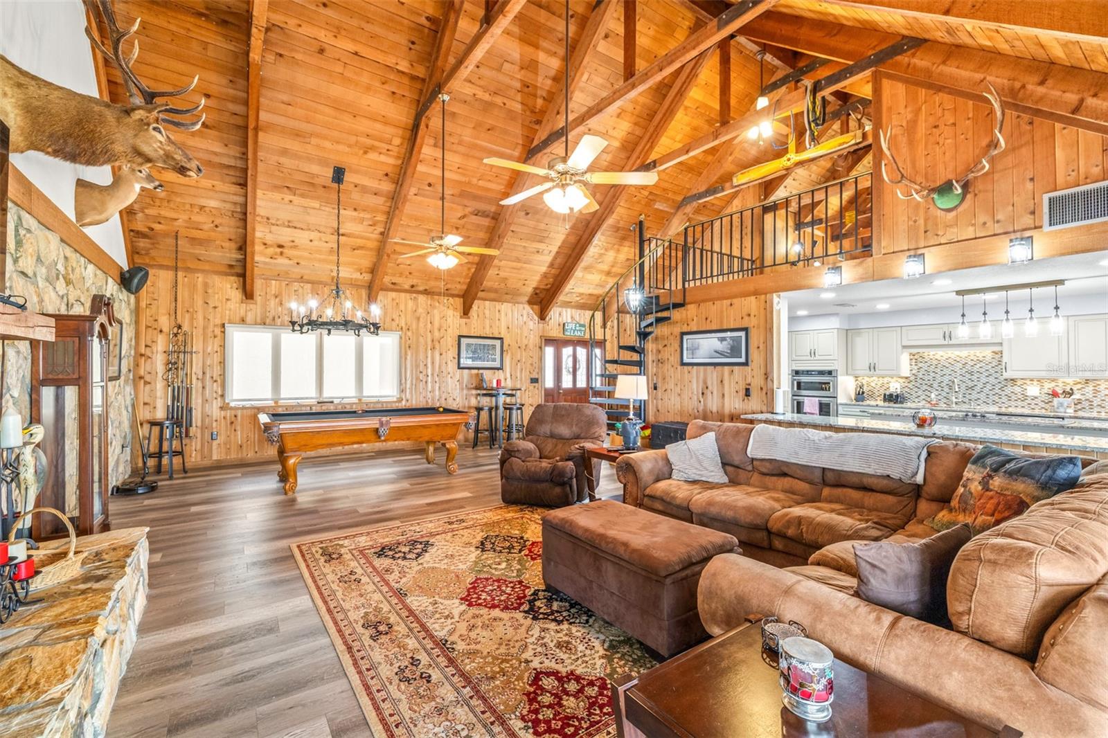 Image 16 of 67 For 12 Lakeview Drive