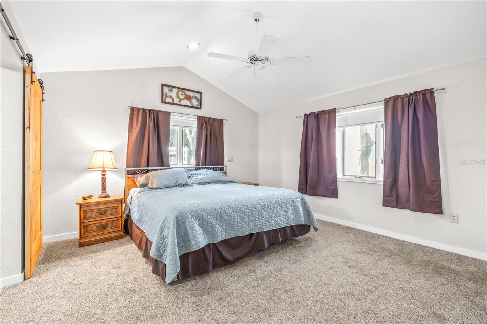 Image 24 of 67 For 12 Lakeview Drive