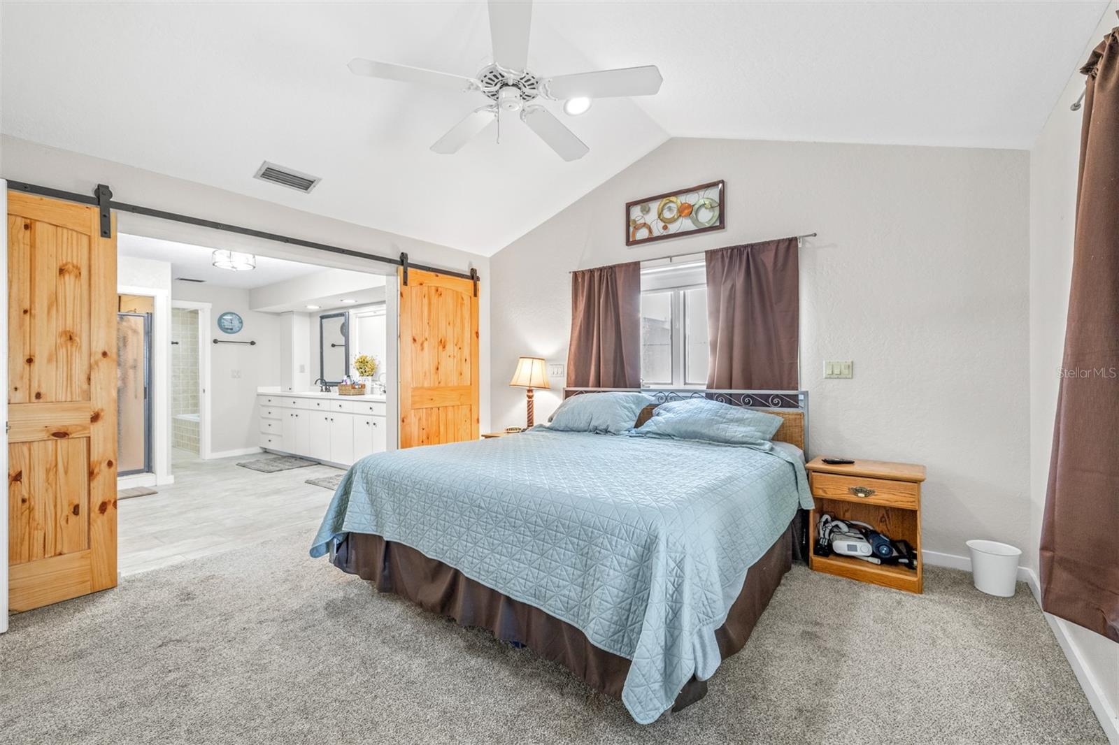 Image 25 of 67 For 12 Lakeview Drive