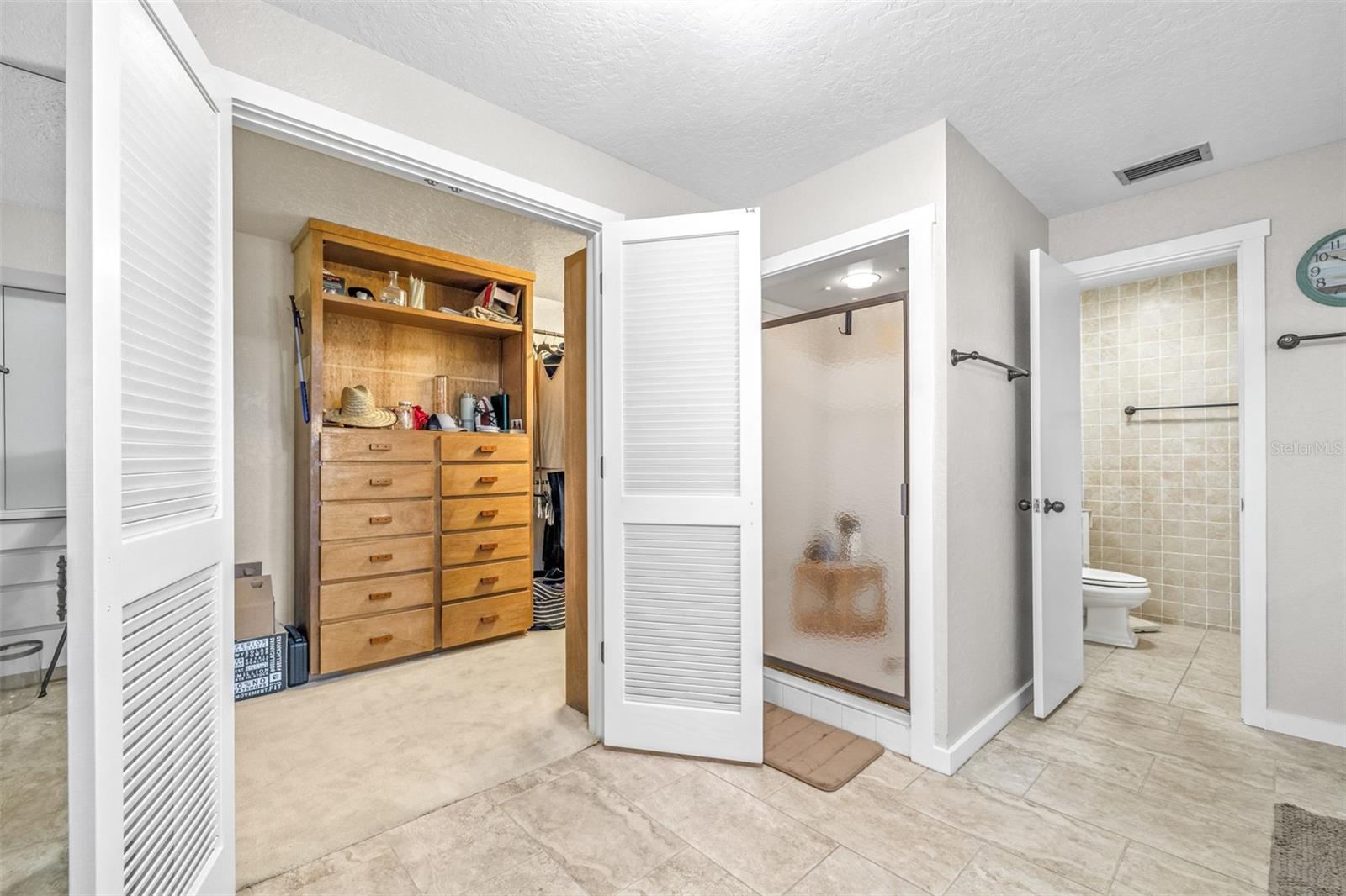 Image 28 of 67 For 12 Lakeview Drive