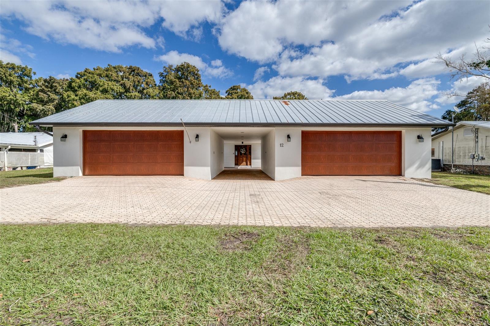 Image 3 of 67 For 12 Lakeview Drive