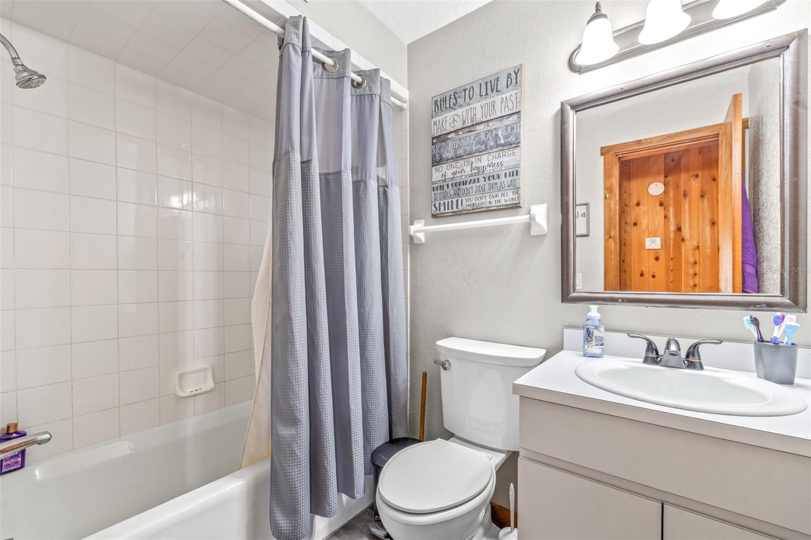 Image 32 of 67 For 12 Lakeview Drive