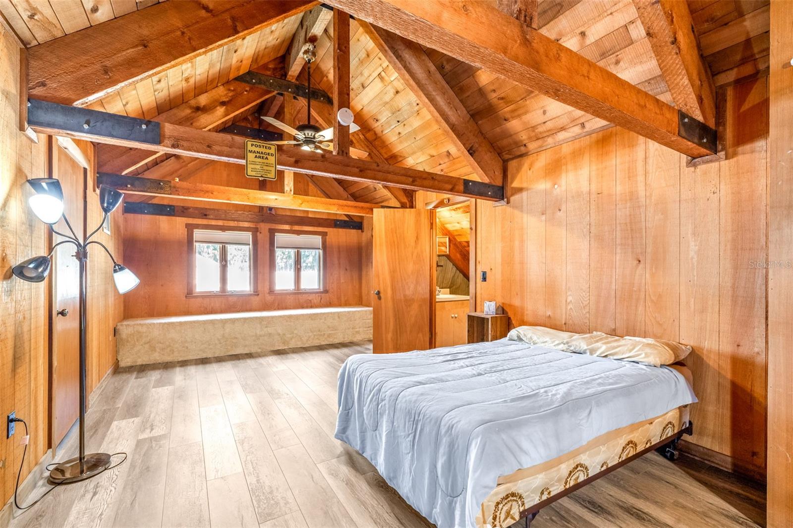 Image 36 of 67 For 12 Lakeview Drive