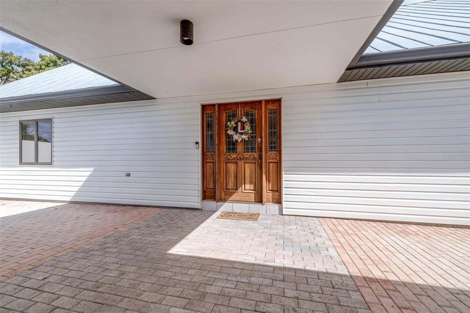 Image 5 of 67 For 12 Lakeview Drive