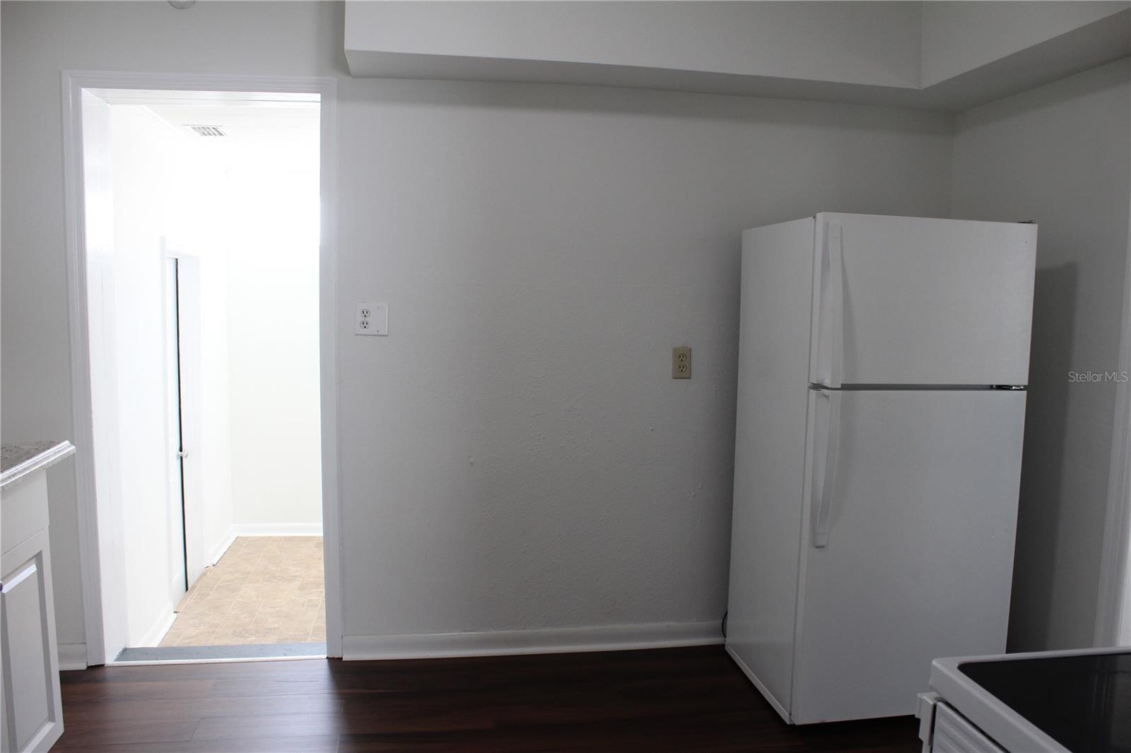 Image 13 of 29 For 515 Druid Street