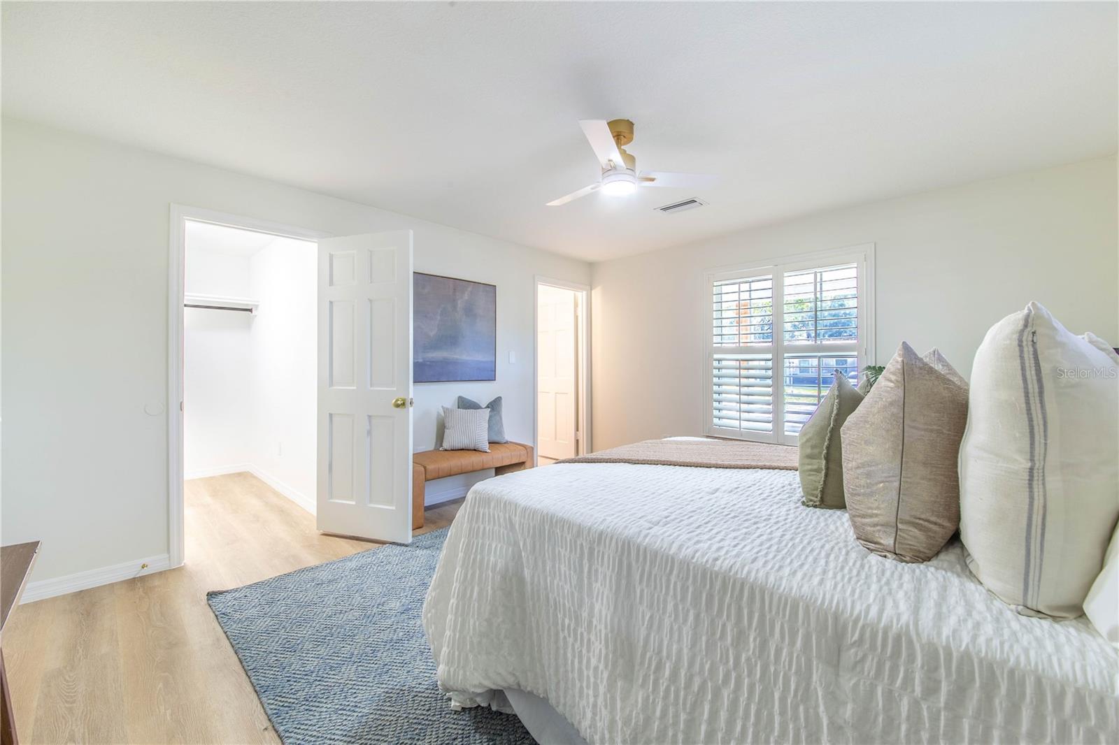 Image 25 of 38 For 1628 Lakewood Drive S