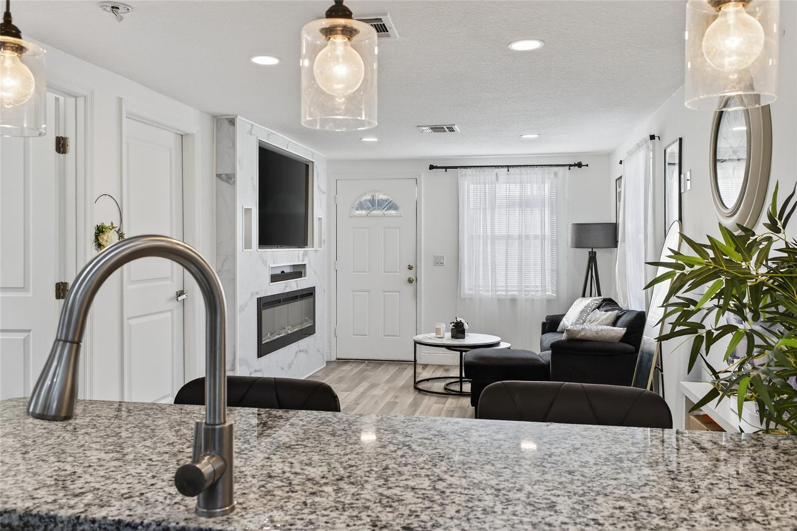 Image 12 of 19 For 1609 Bartley Street