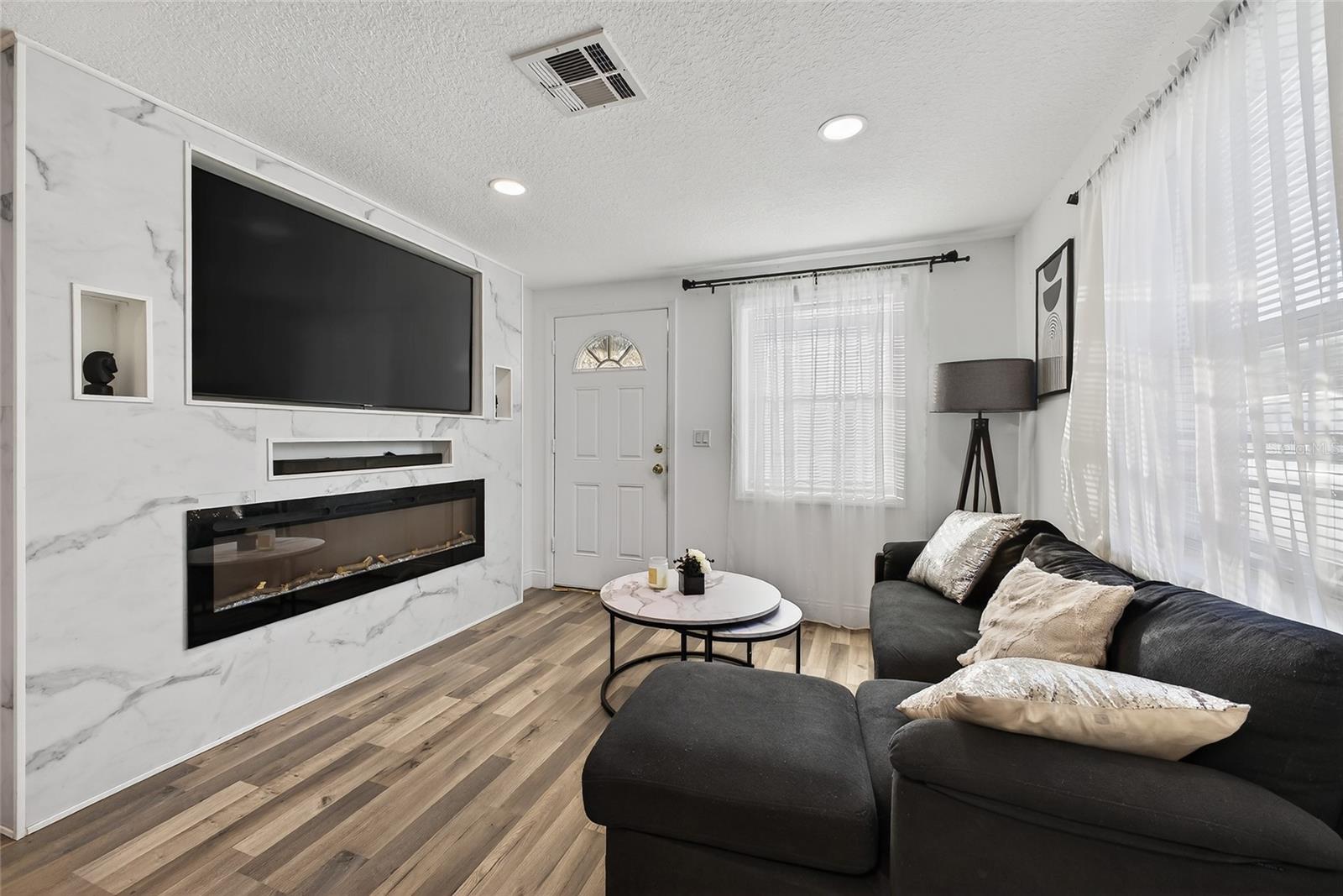 Image 5 of 19 For 1609 Bartley Street