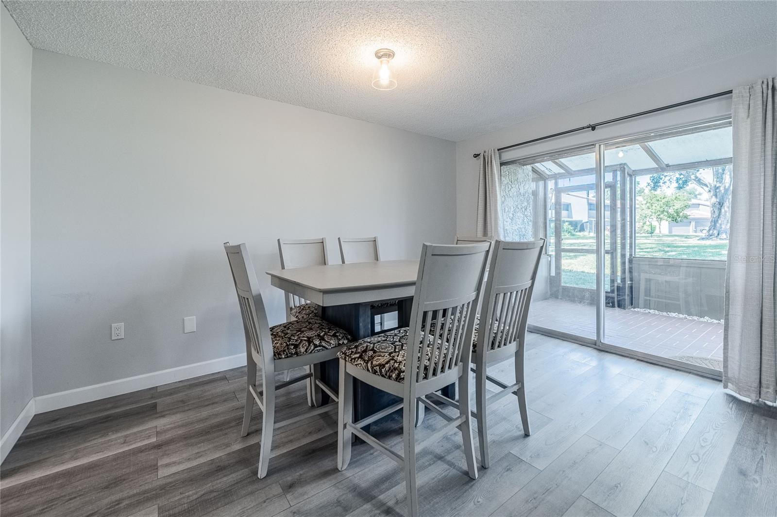 Image 7 of 40 For 2500 21st Street Nw 47