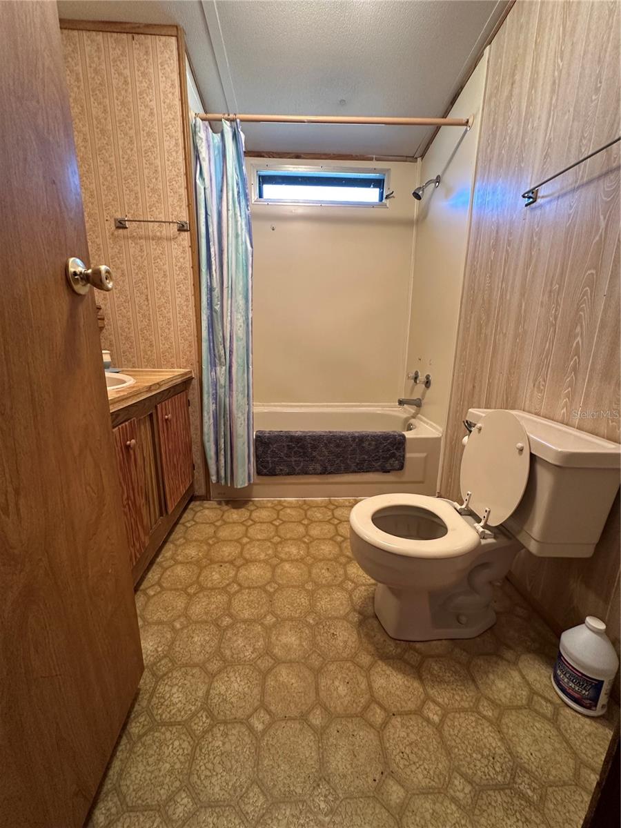 Image 24 of 27 For 1821 Fruitland Park Circle