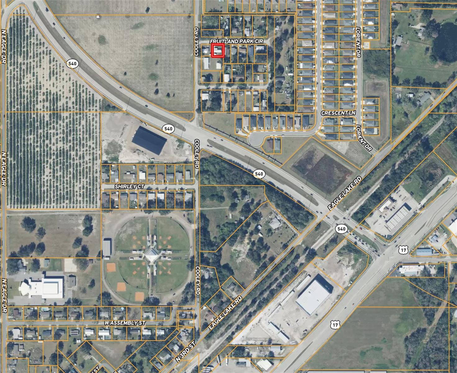 Image 4 of 27 For 1821 Fruitland Park Circle