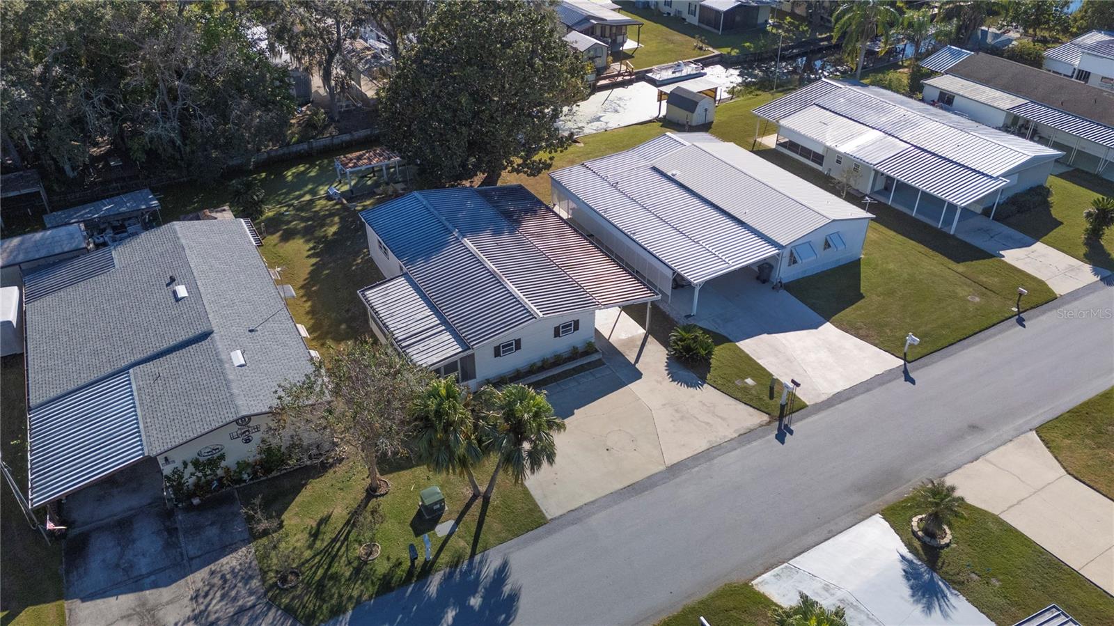 Image 17 of 18 For 2160 Lois Boulevard