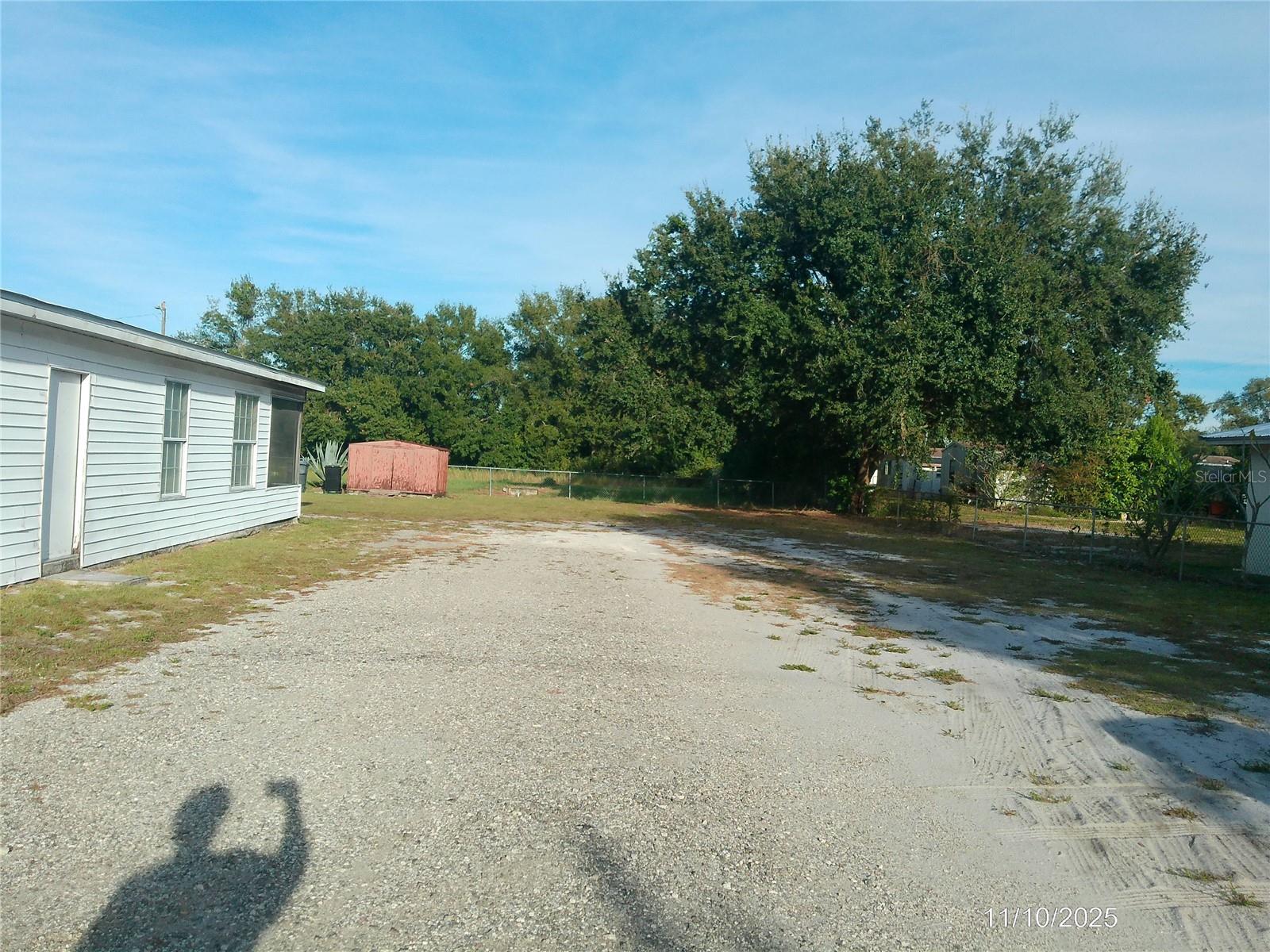 Image 17 of 19 For 19 Tennessee Lane B