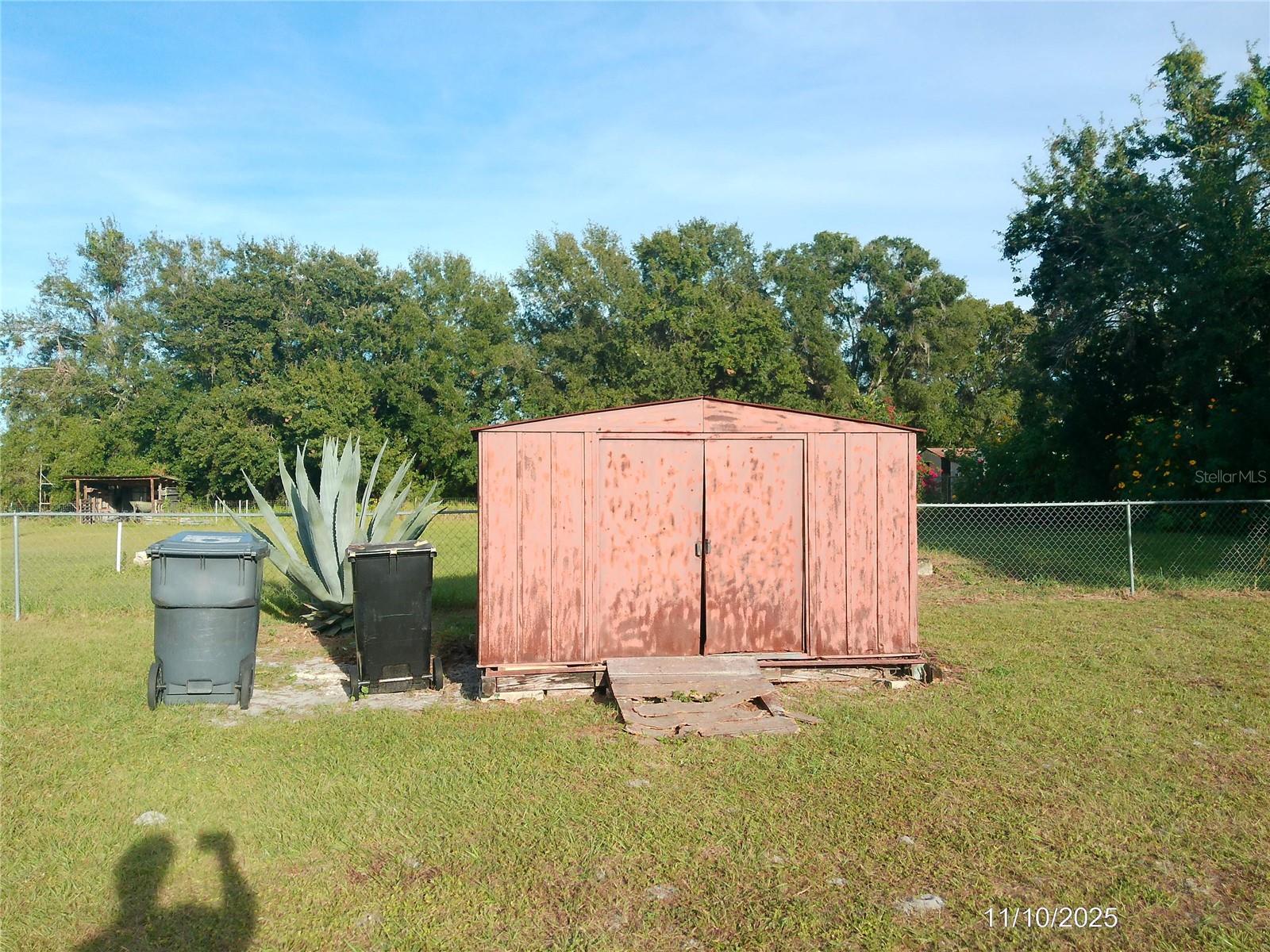 Image 19 of 19 For 19 Tennessee Lane B