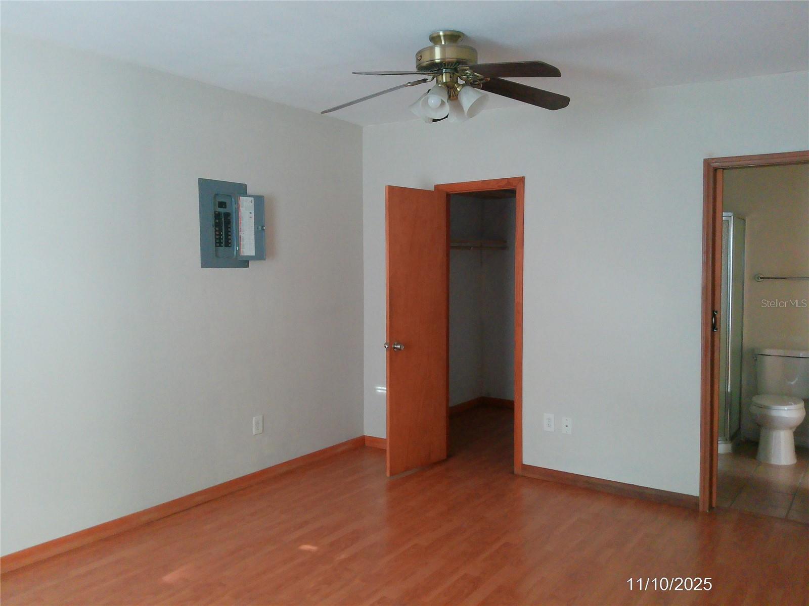 Image 9 of 19 For 19 Tennessee Lane B