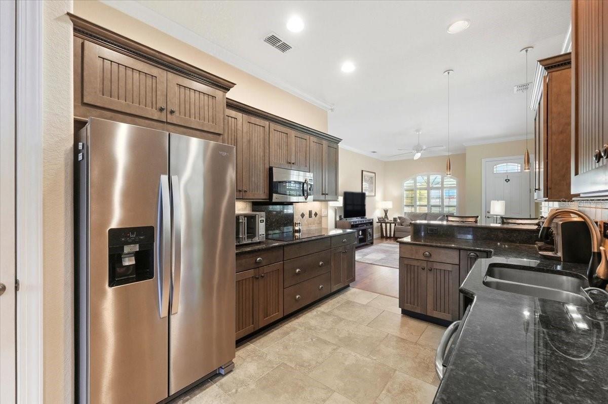 Image 15 of 35 For 733 Meandering Way