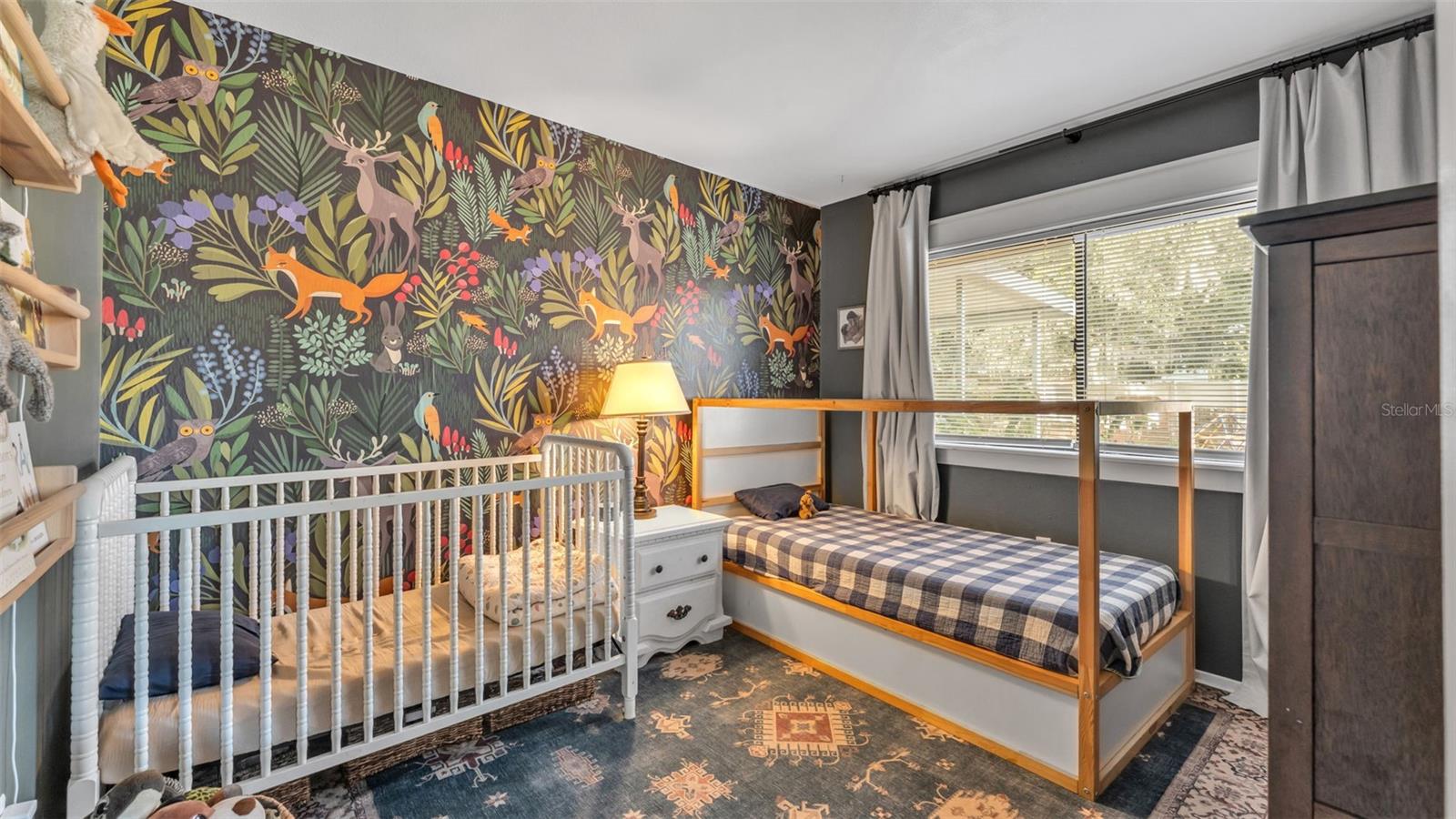 Image 16 of 37 For 930 Pinecrest Drive