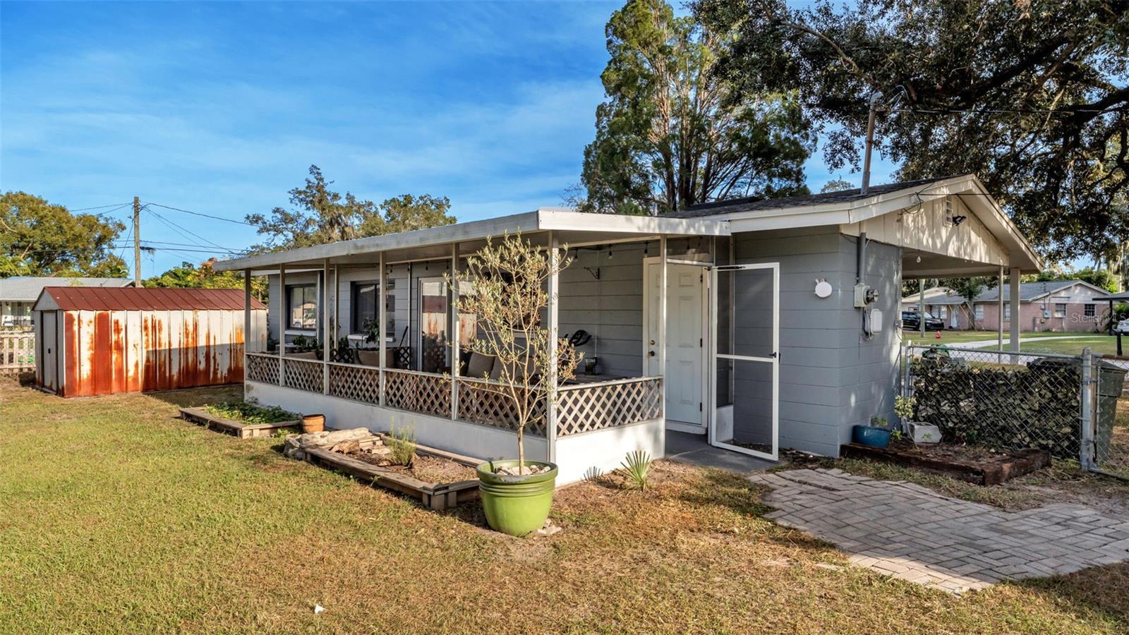 Image 21 of 37 For 930 Pinecrest Drive