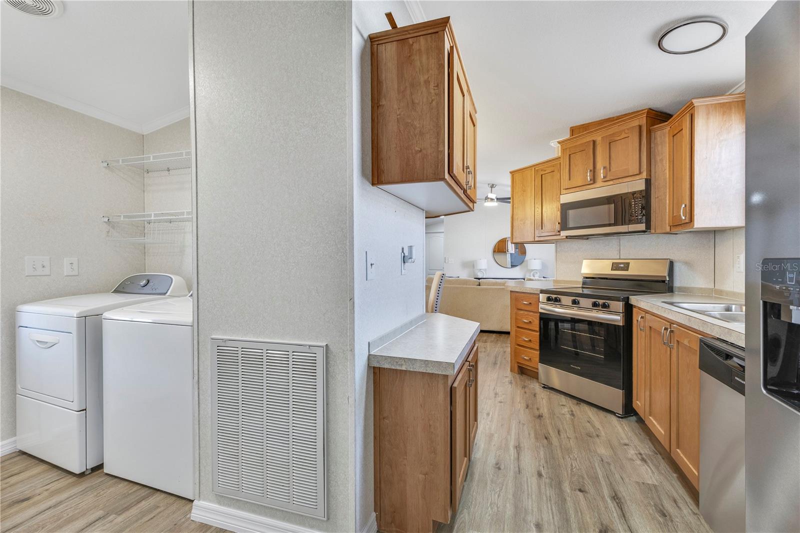 Image 14 of 27 For 11 Holly Drive