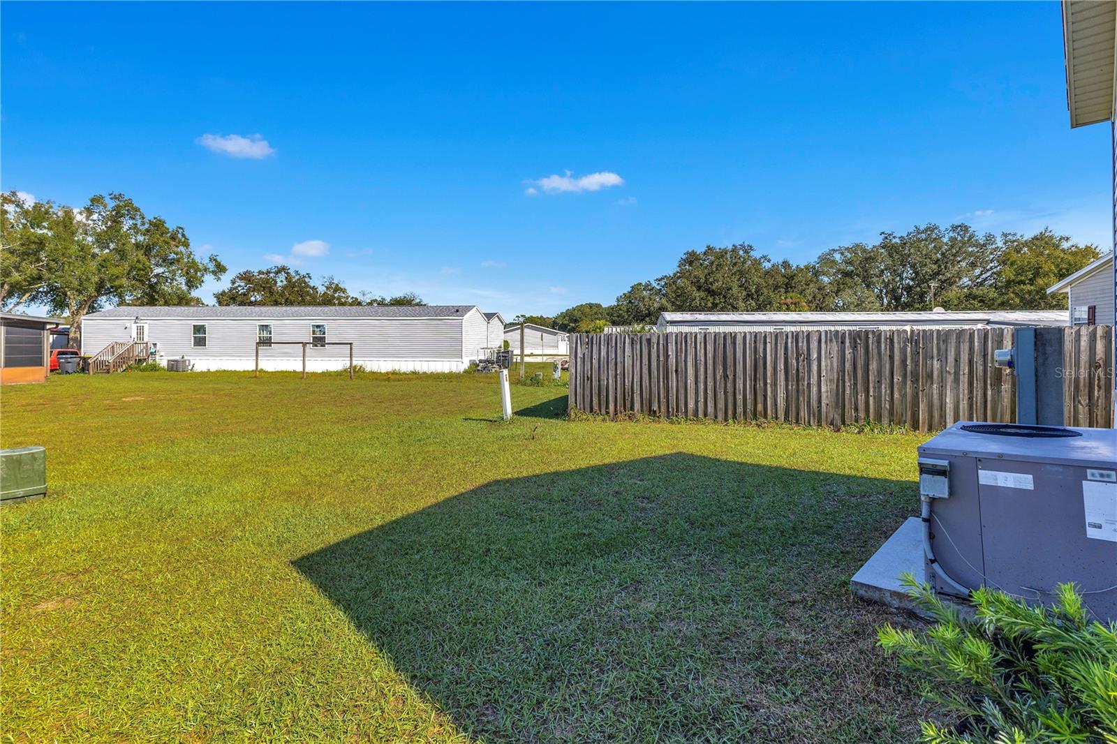 Image 23 of 27 For 11 Holly Drive