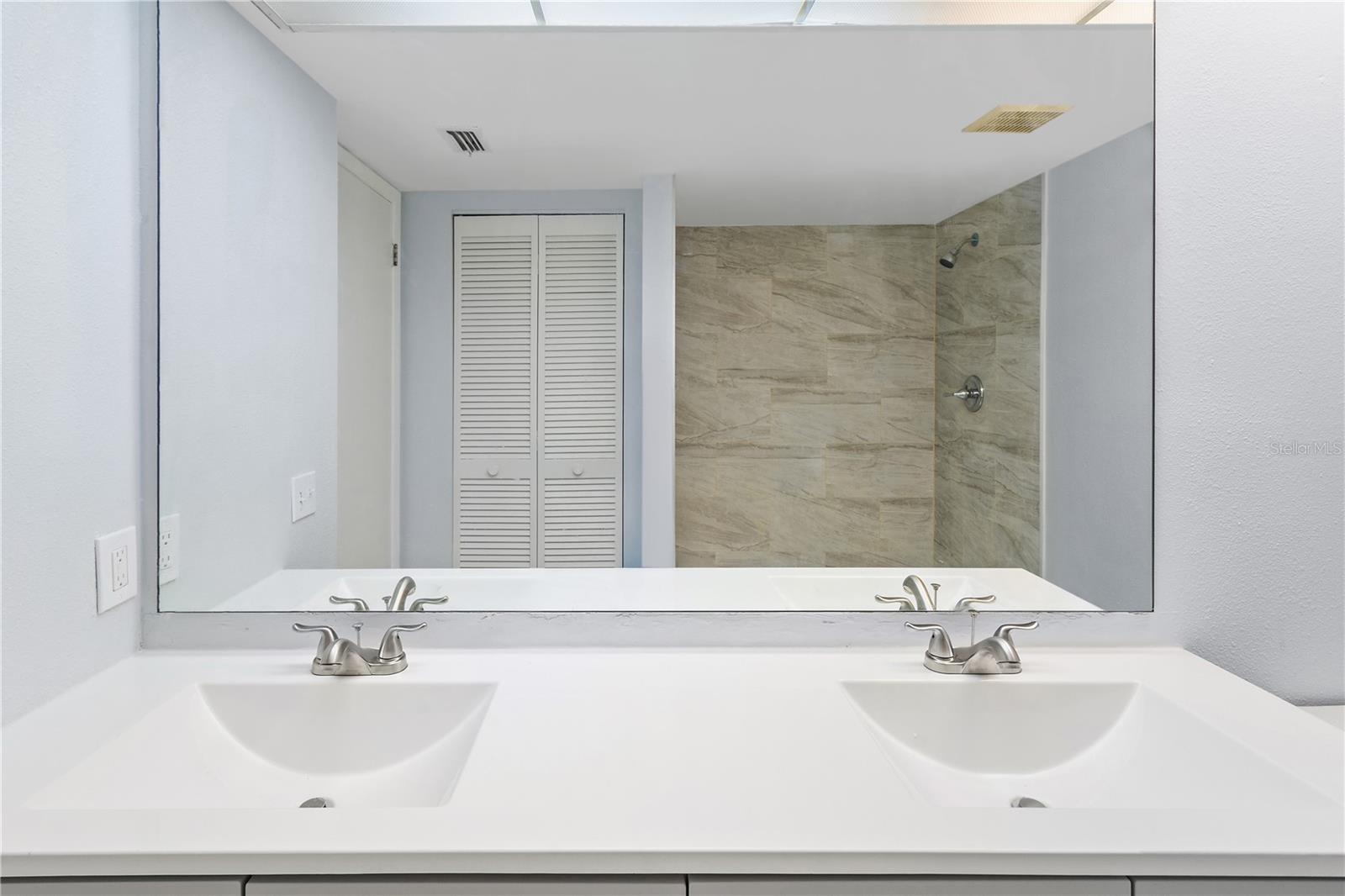 Image 17 of 29 For 1121 Bowsprit Lane