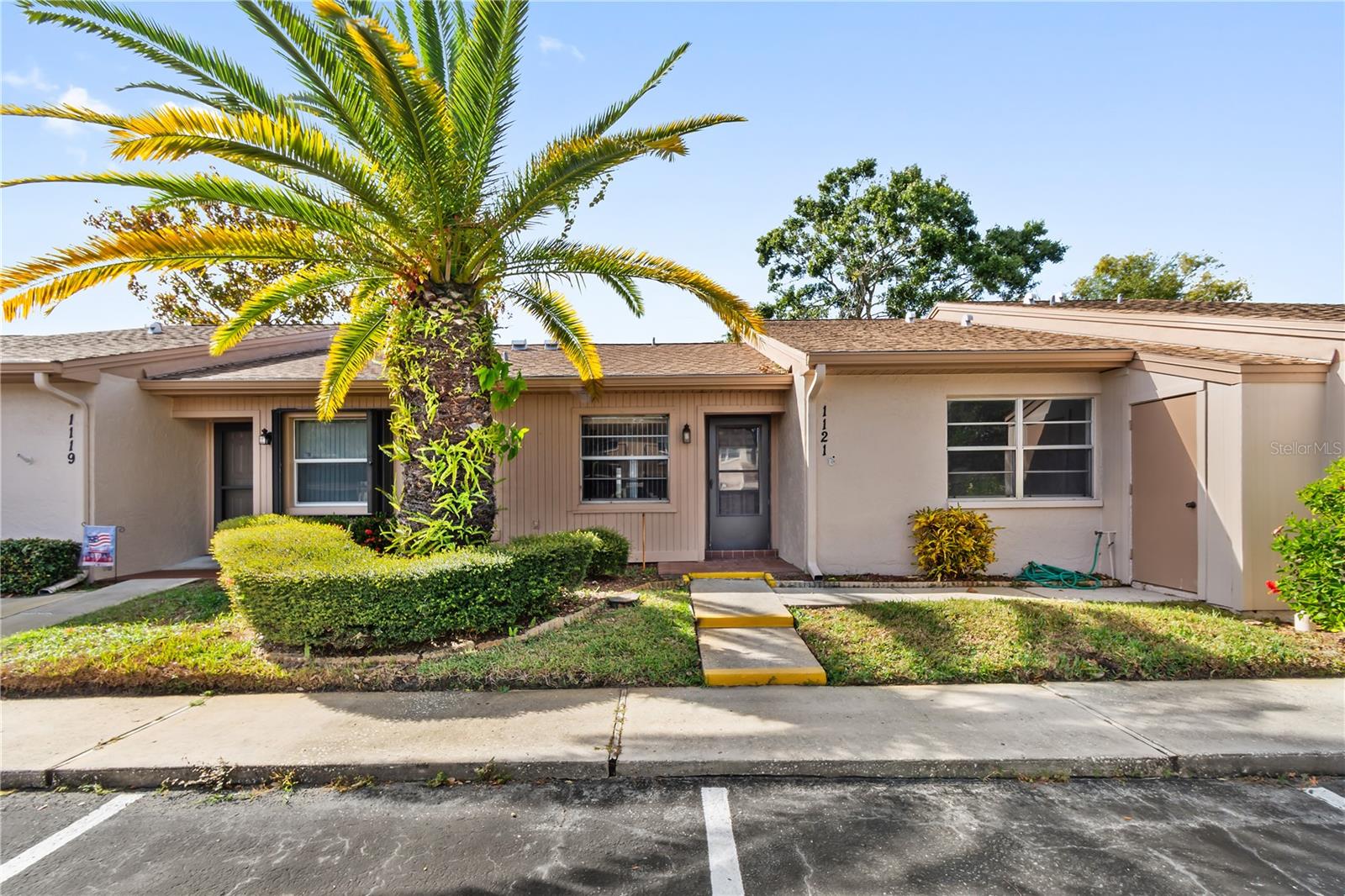 Image 2 of 29 For 1121 Bowsprit Lane