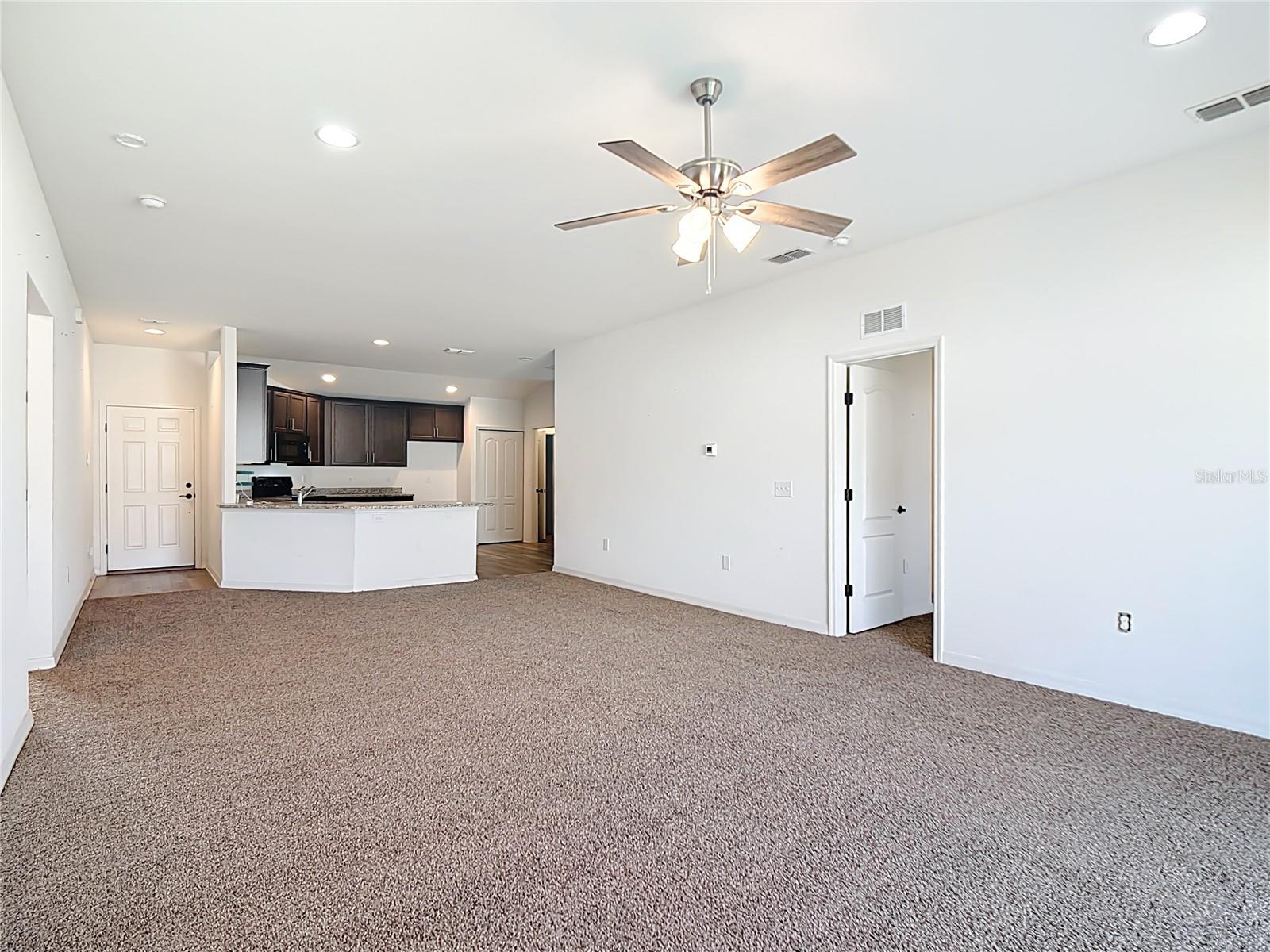 Image 15 of 44 For 8107 Campbell Crossing Circle