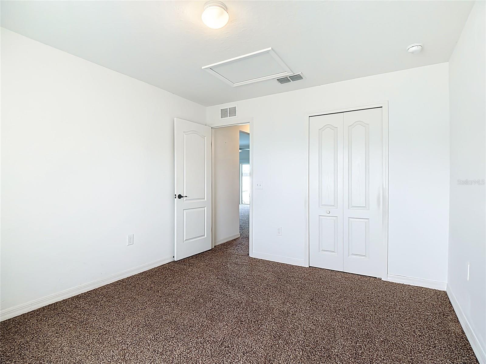 Image 22 of 44 For 8107 Campbell Crossing Circle