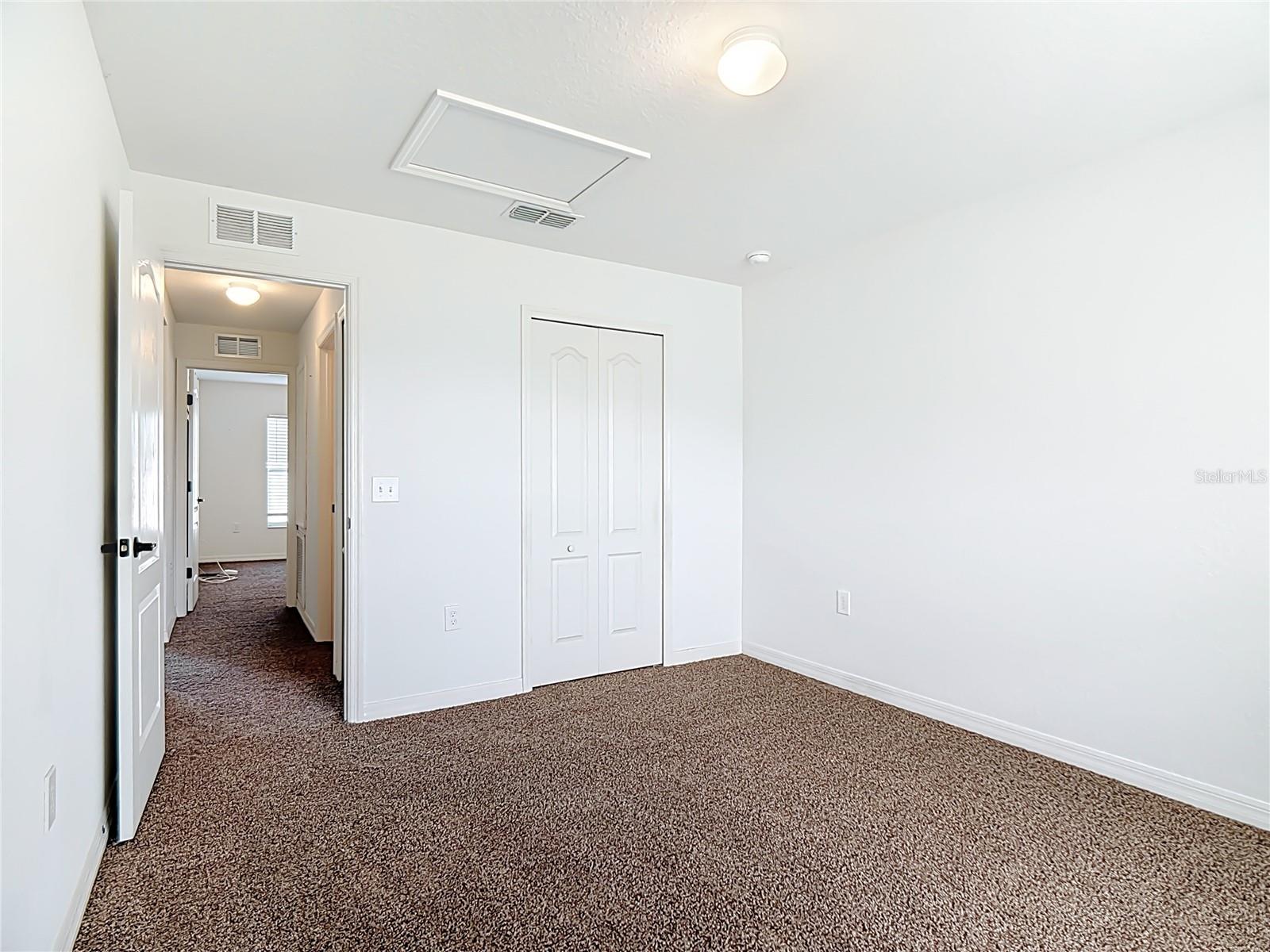 Image 23 of 44 For 8107 Campbell Crossing Circle