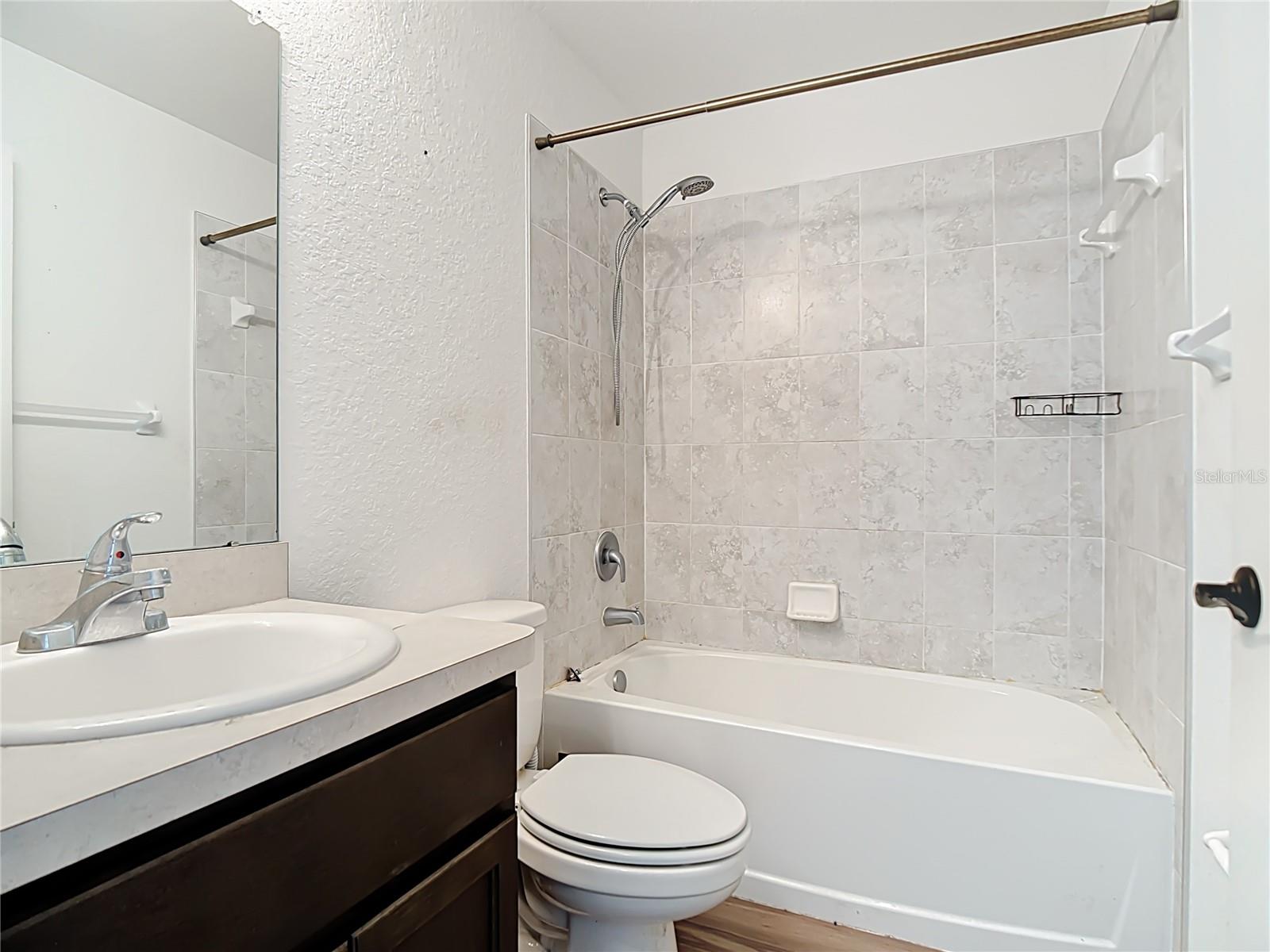 Image 28 of 44 For 8107 Campbell Crossing Circle