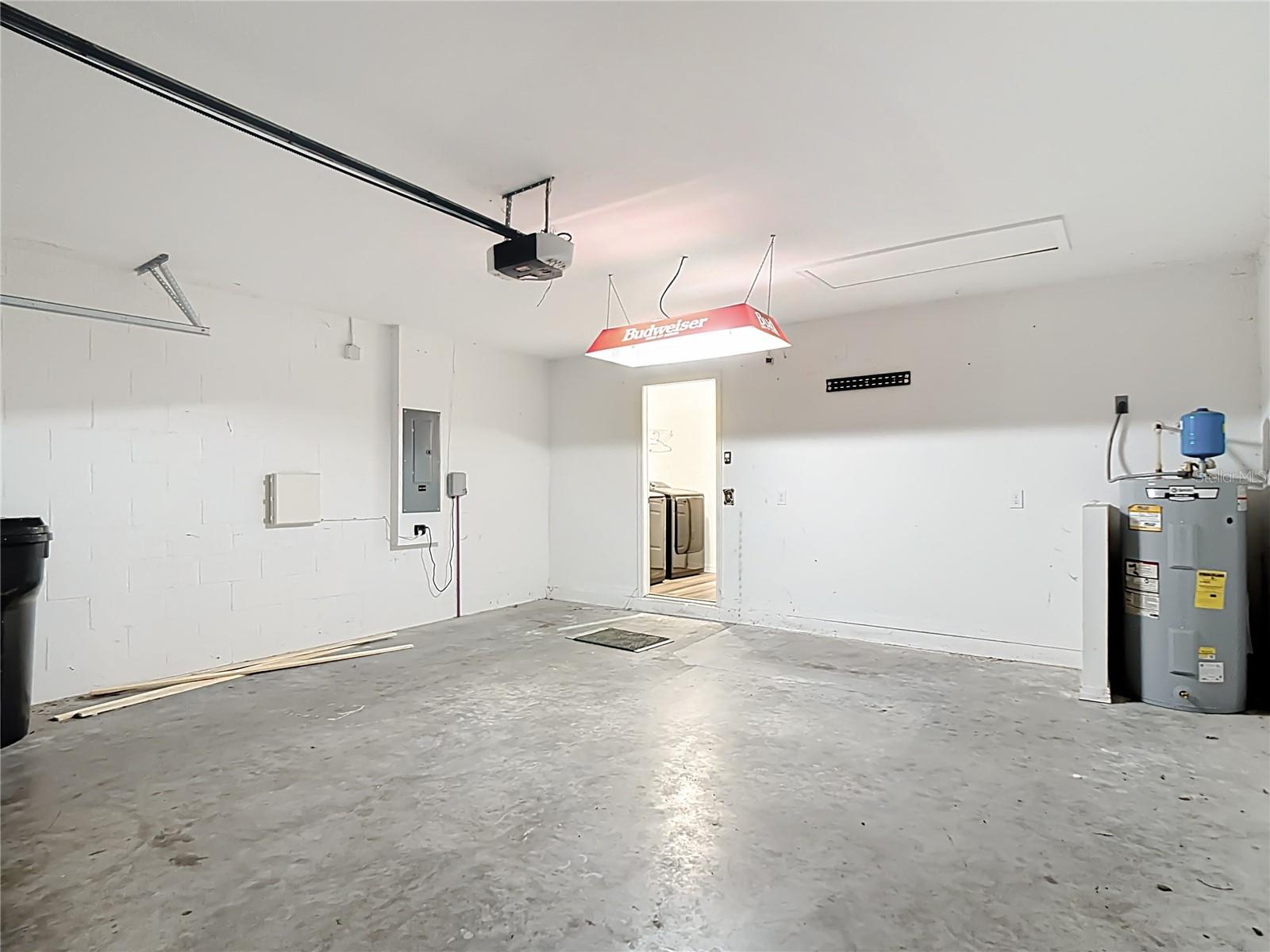 Image 30 of 44 For 8107 Campbell Crossing Circle