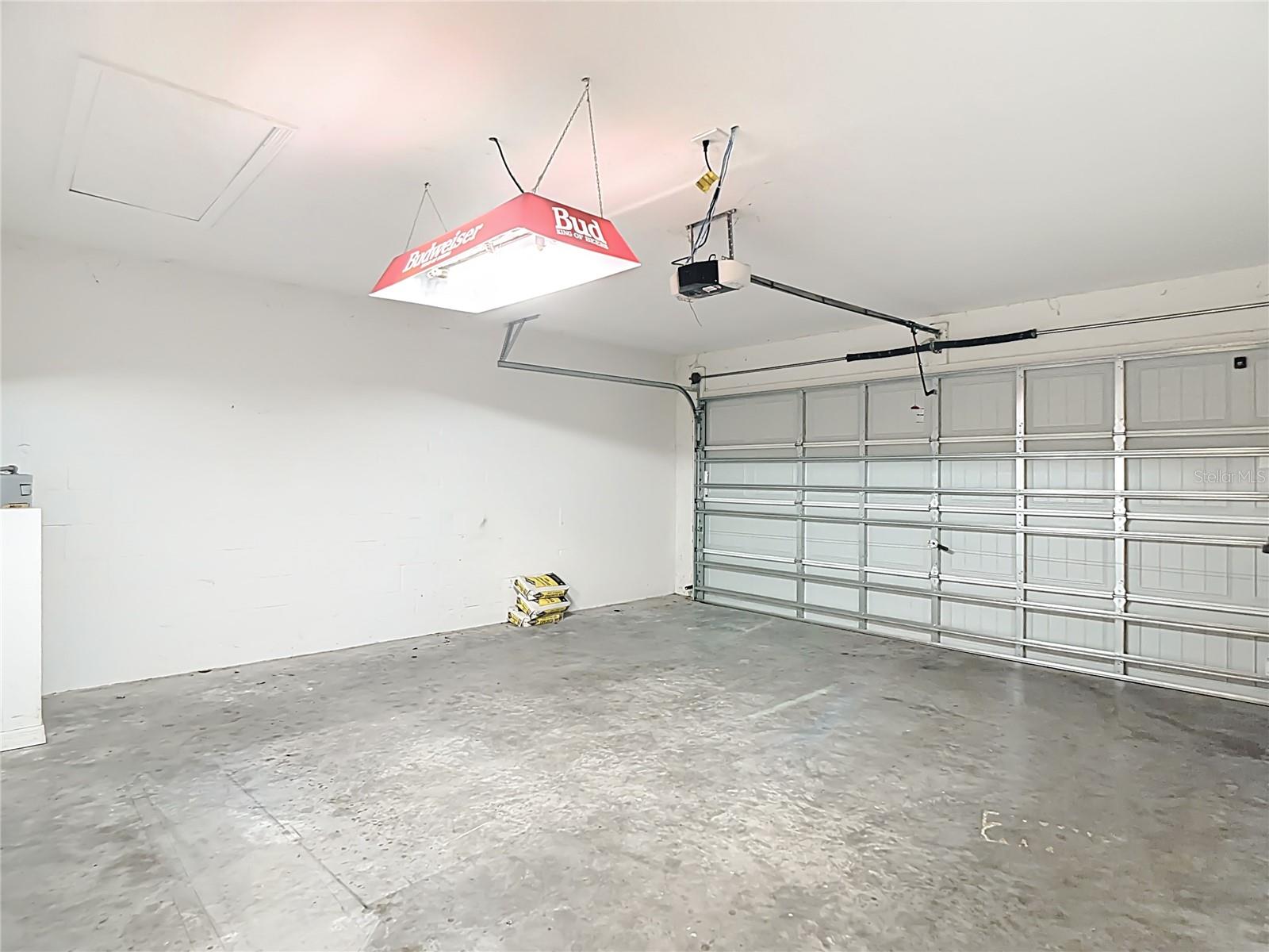 Image 31 of 44 For 8107 Campbell Crossing Circle