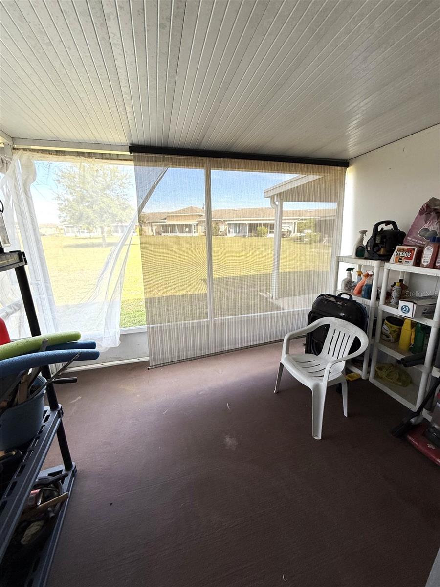 Image 10 of 27 For 3013 Club Circle