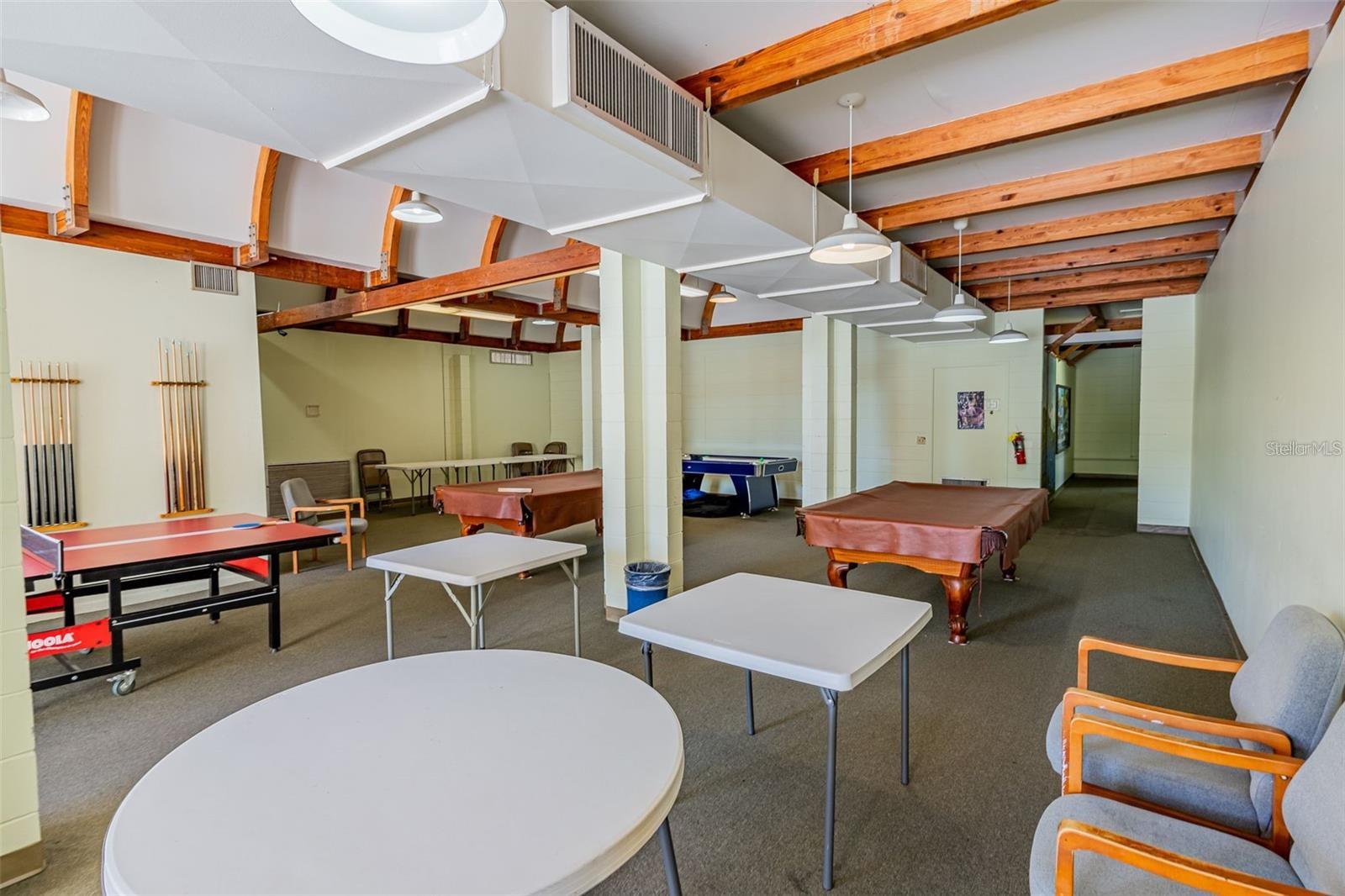 Image 22 of 27 For 3013 Club Circle