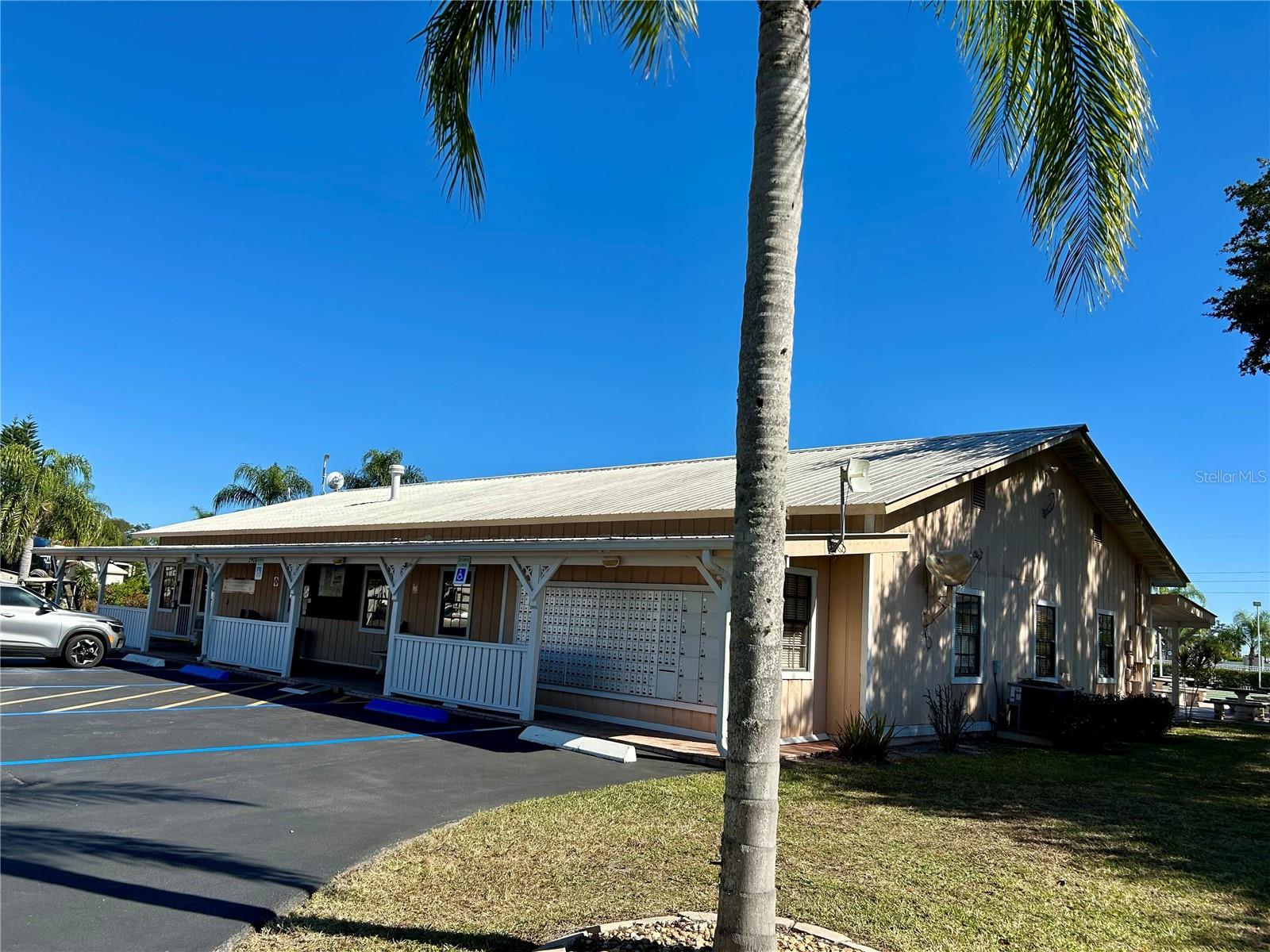 Image 11 of 12 For 2920 Fairway Drive