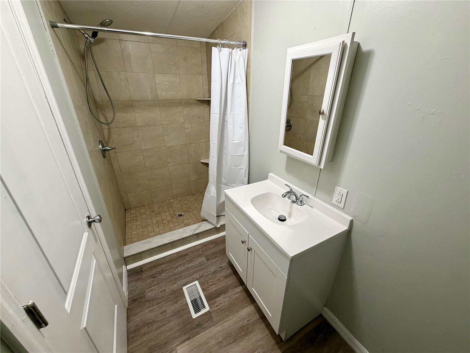 Image 24 of 29 For 4447 Tammy Lee Lane