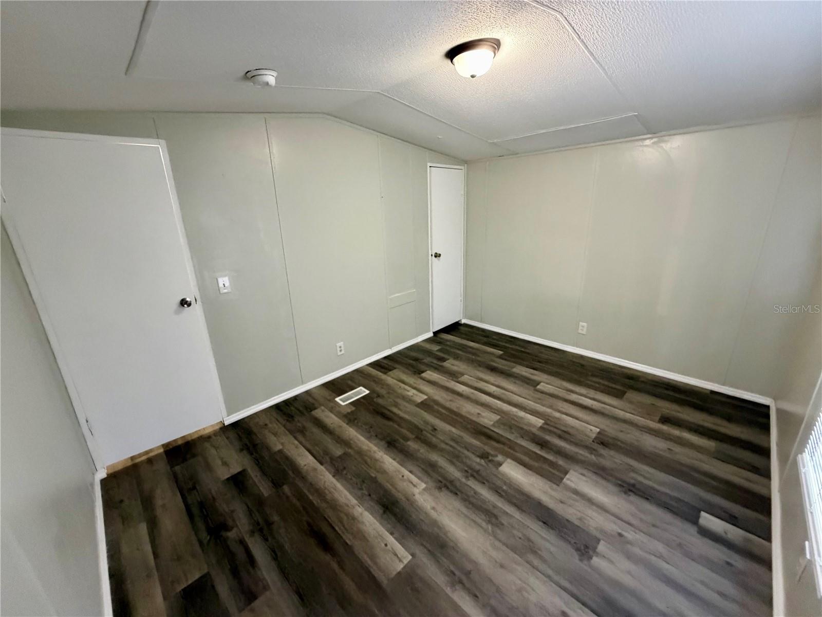 Image 26 of 29 For 4447 Tammy Lee Lane