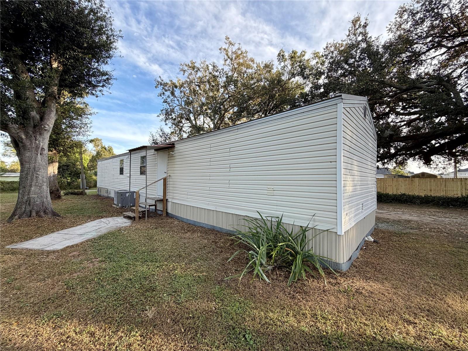 Image 8 of 29 For 4447 Tammy Lee Lane