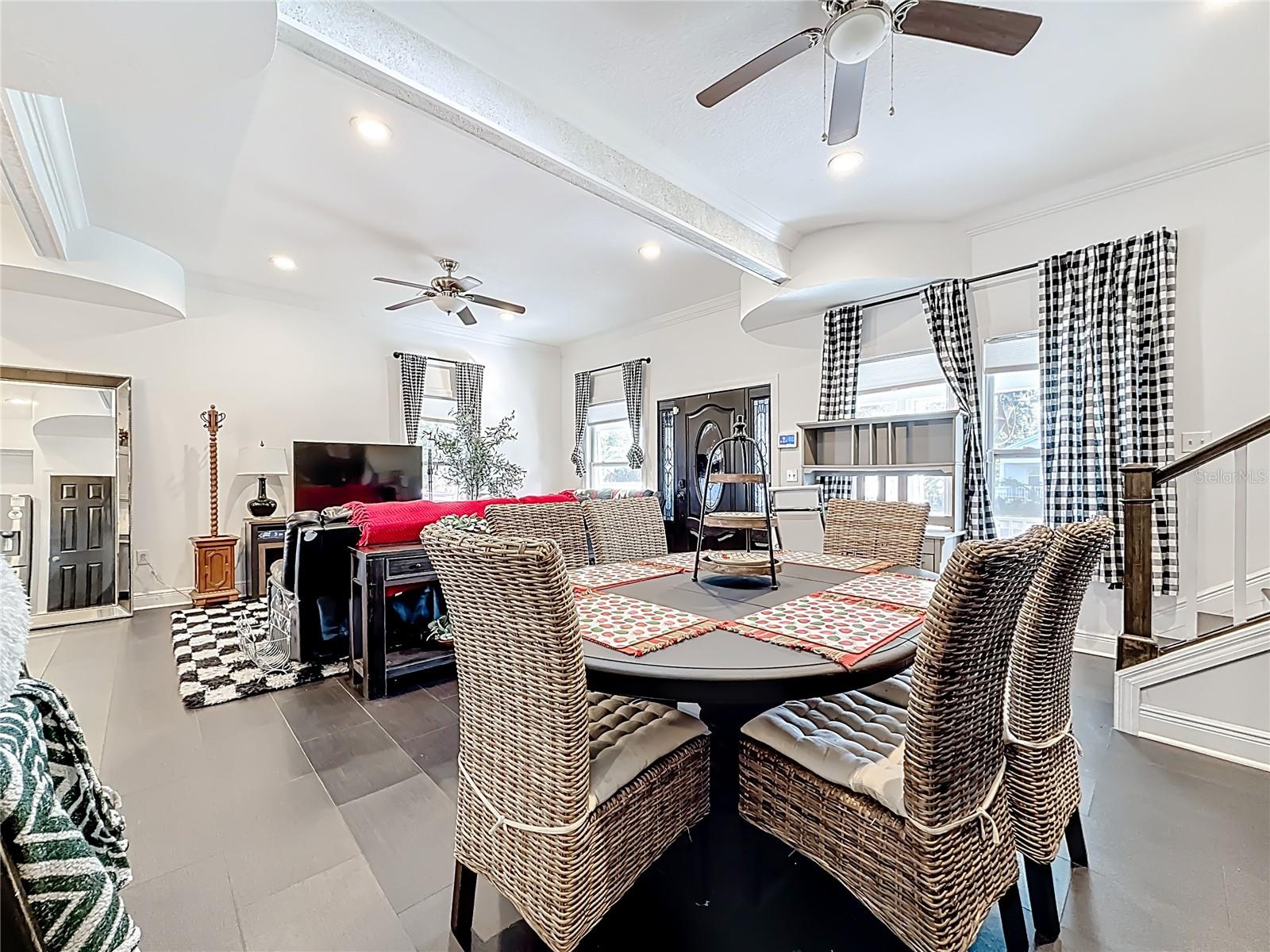 Image 10 of 96 For 902 Baker Street