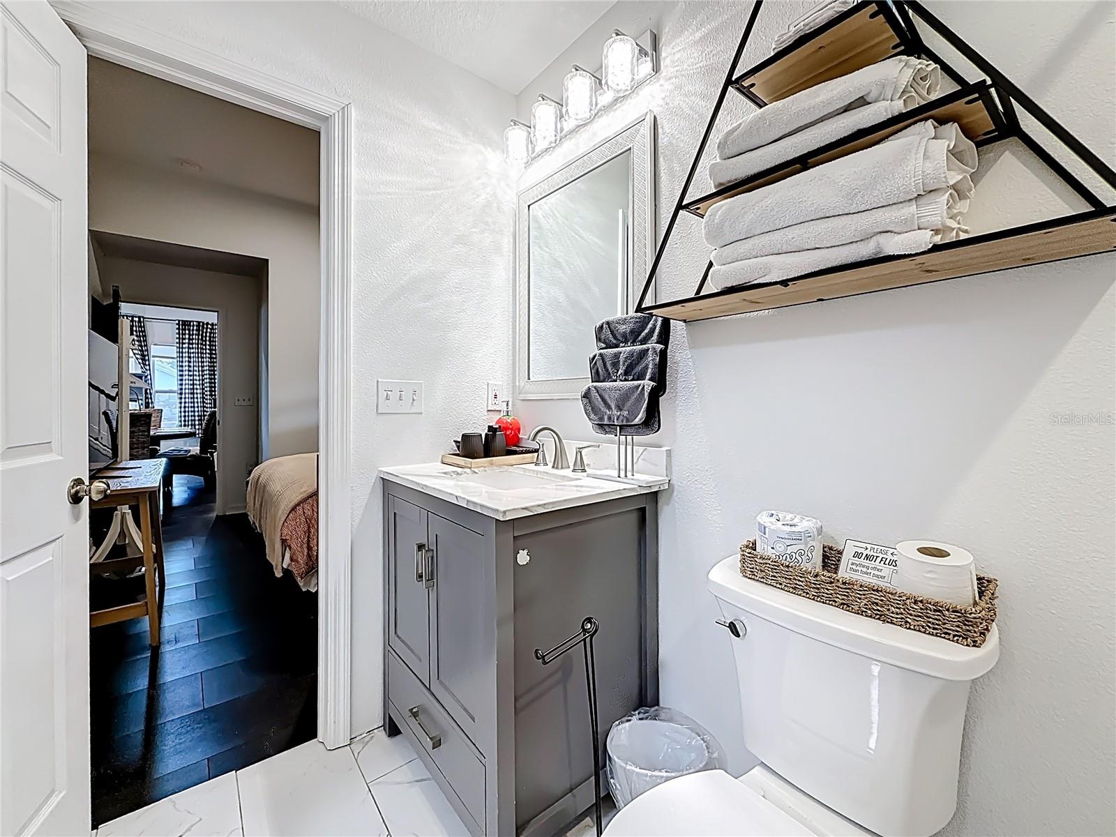 Image 29 of 96 For 902 Baker Street