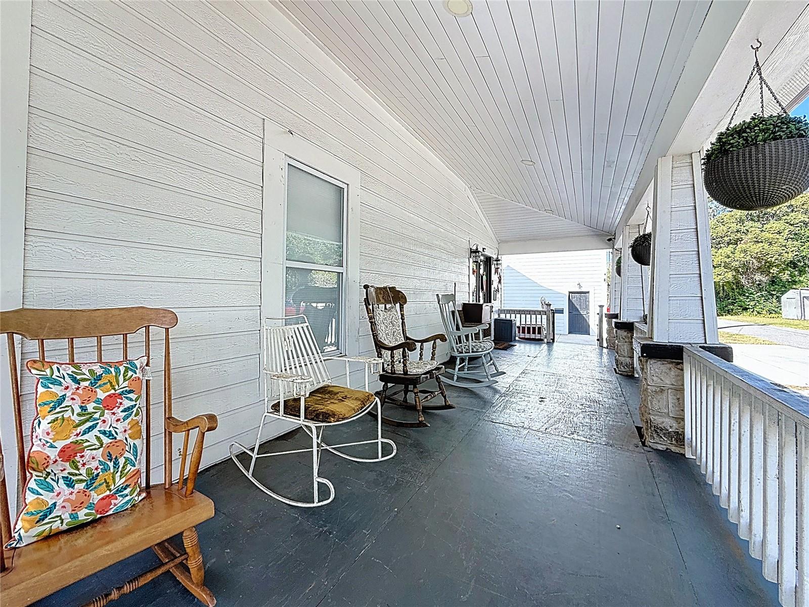 Image 54 of 96 For 902 Baker Street