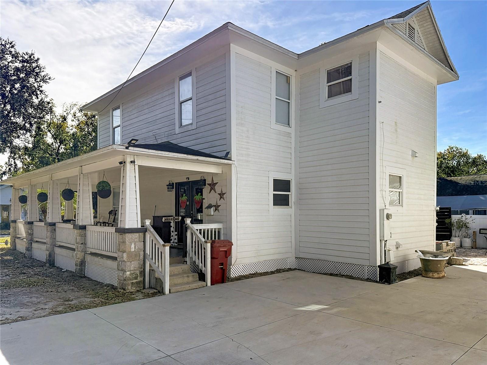 Image 56 of 96 For 902 Baker Street